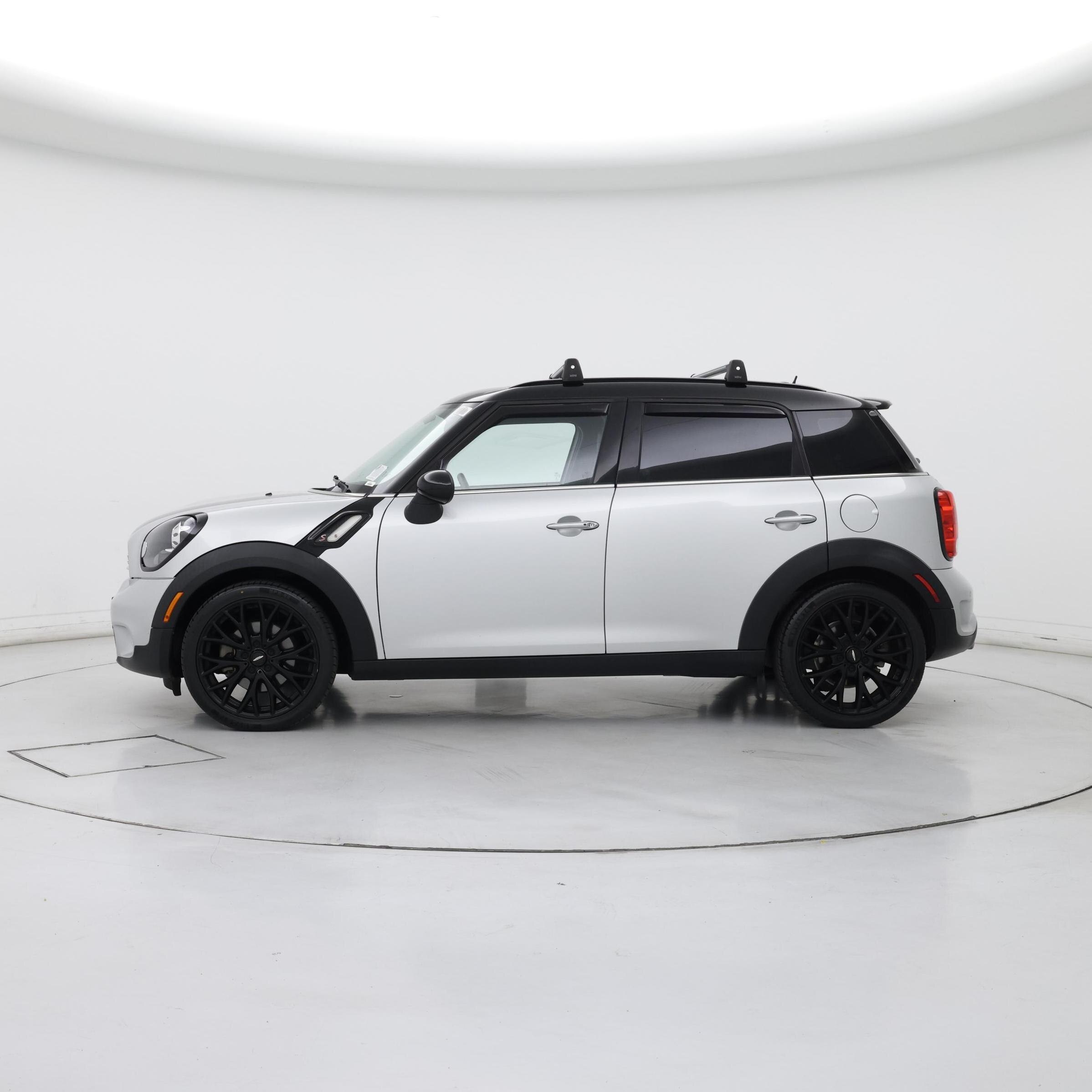 Thumbnail: 2015 MINI Cooper Countryman - 3