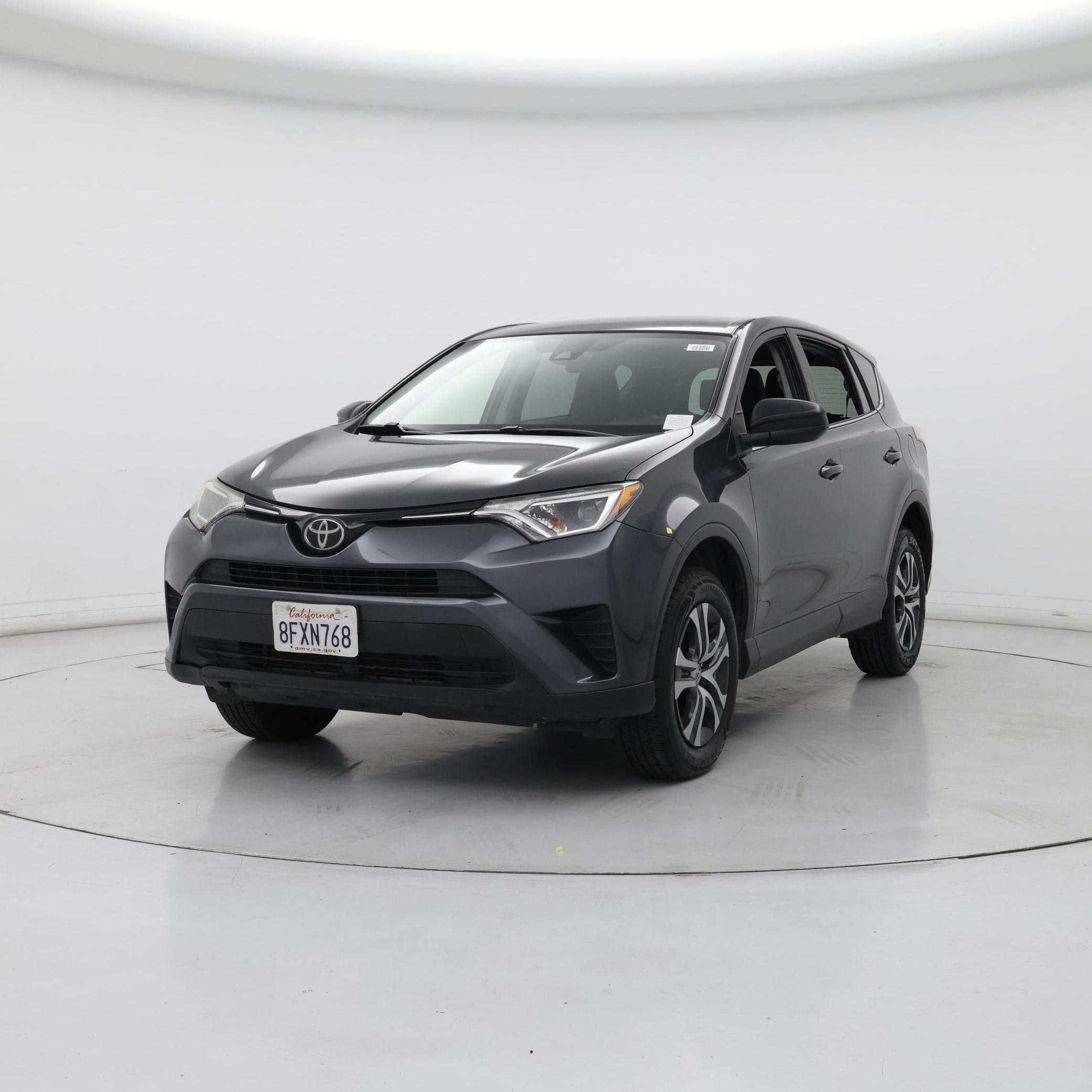 Thumbnail: 2018 Toyota RAV4 - 4