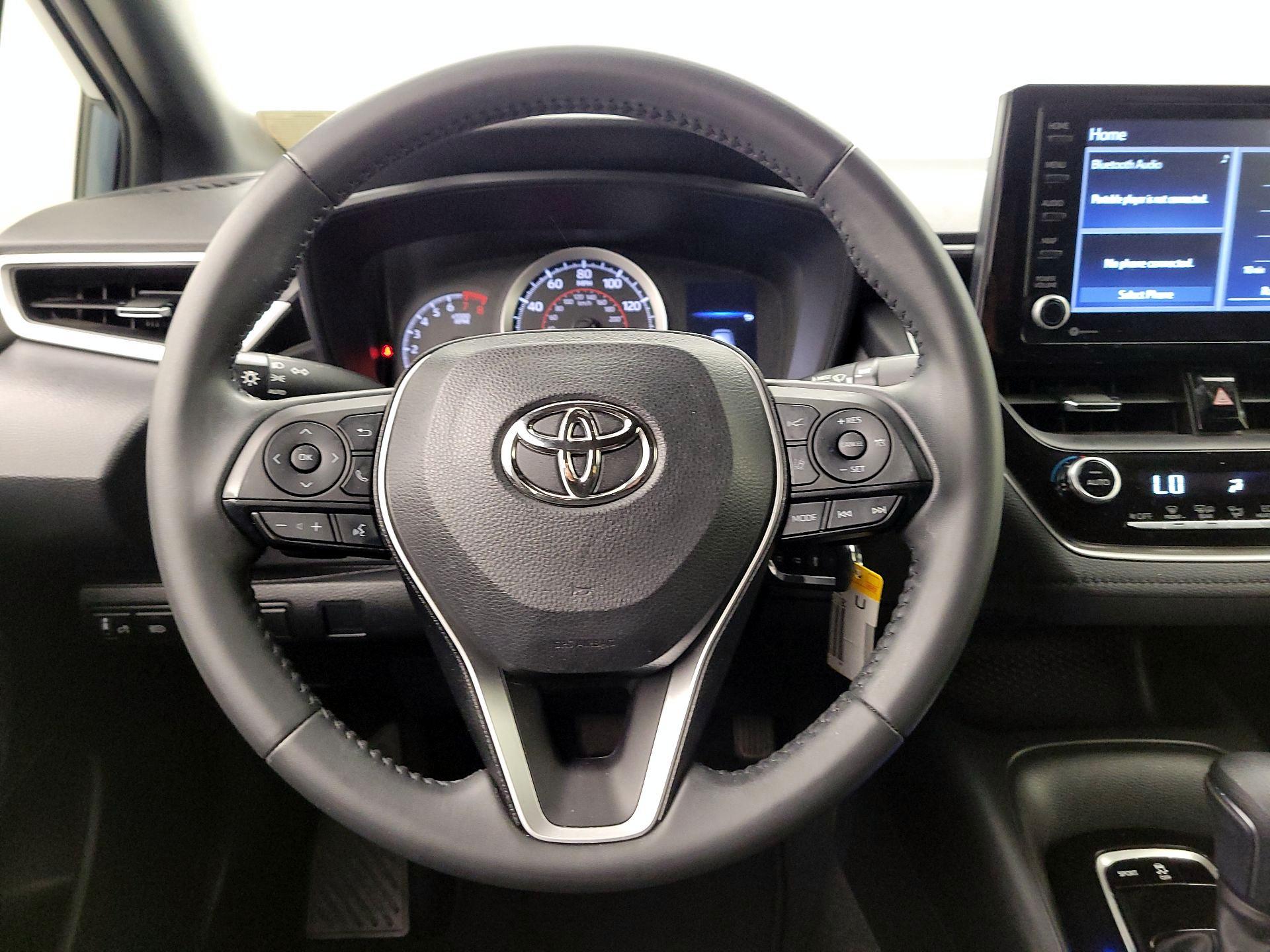 Thumbnail: 2022 Toyota Corolla - 10