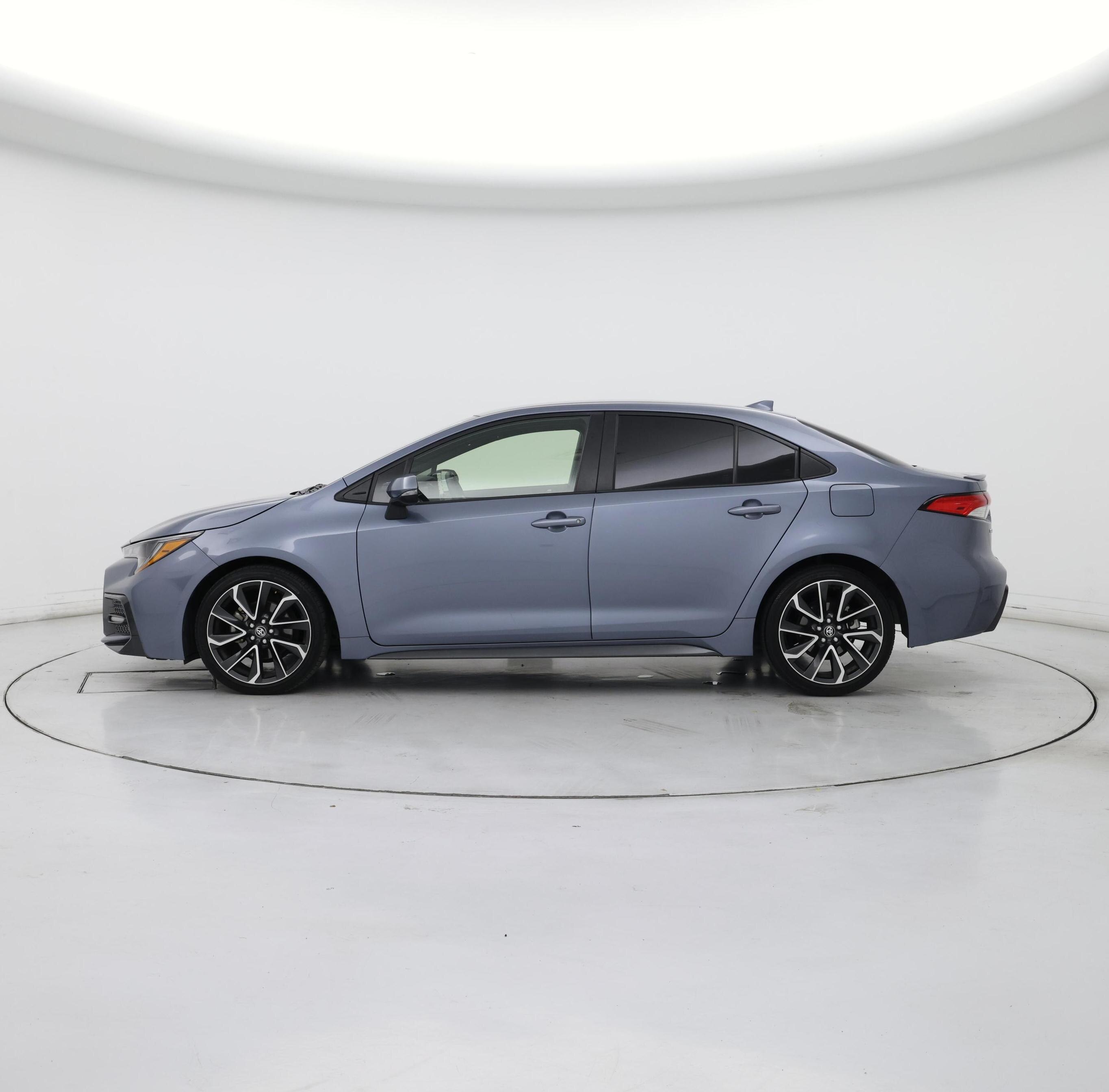 Thumbnail: 2022 Toyota Corolla - 3