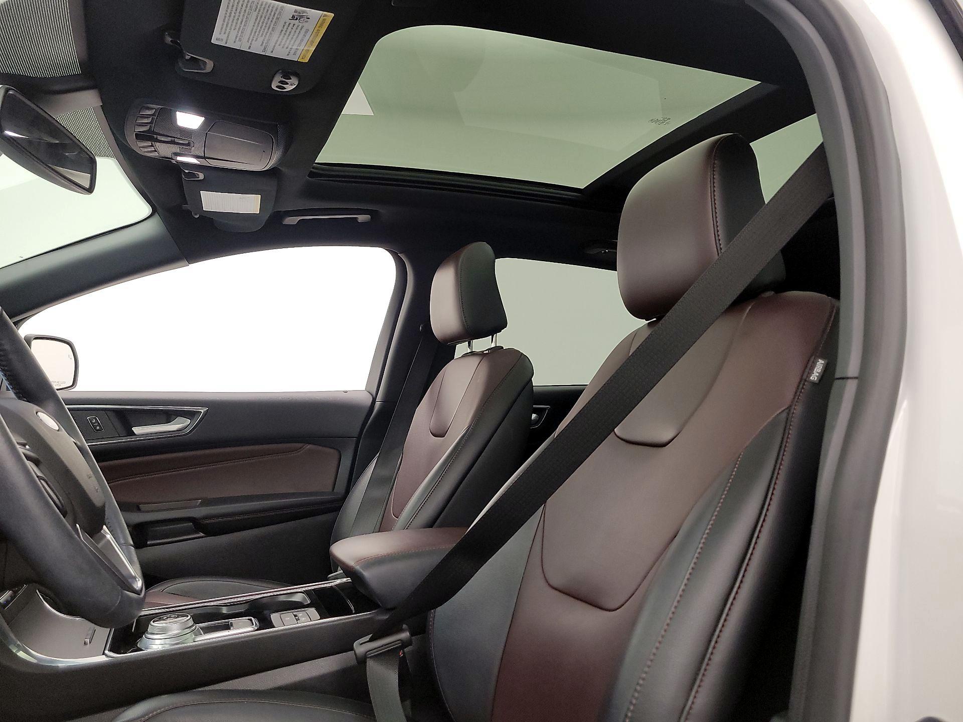 Thumbnail: 2020 Ford Edge - 20