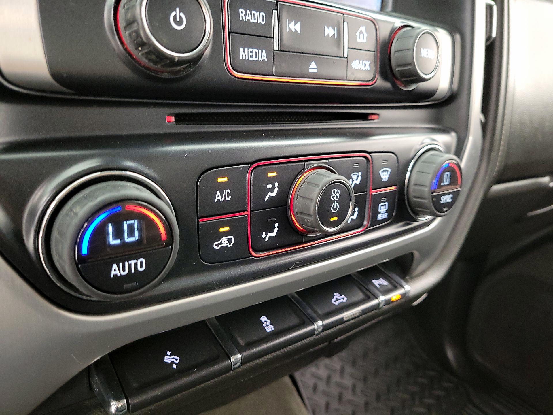 Thumbnail: 2016 GMC Sierra 1500 - 16