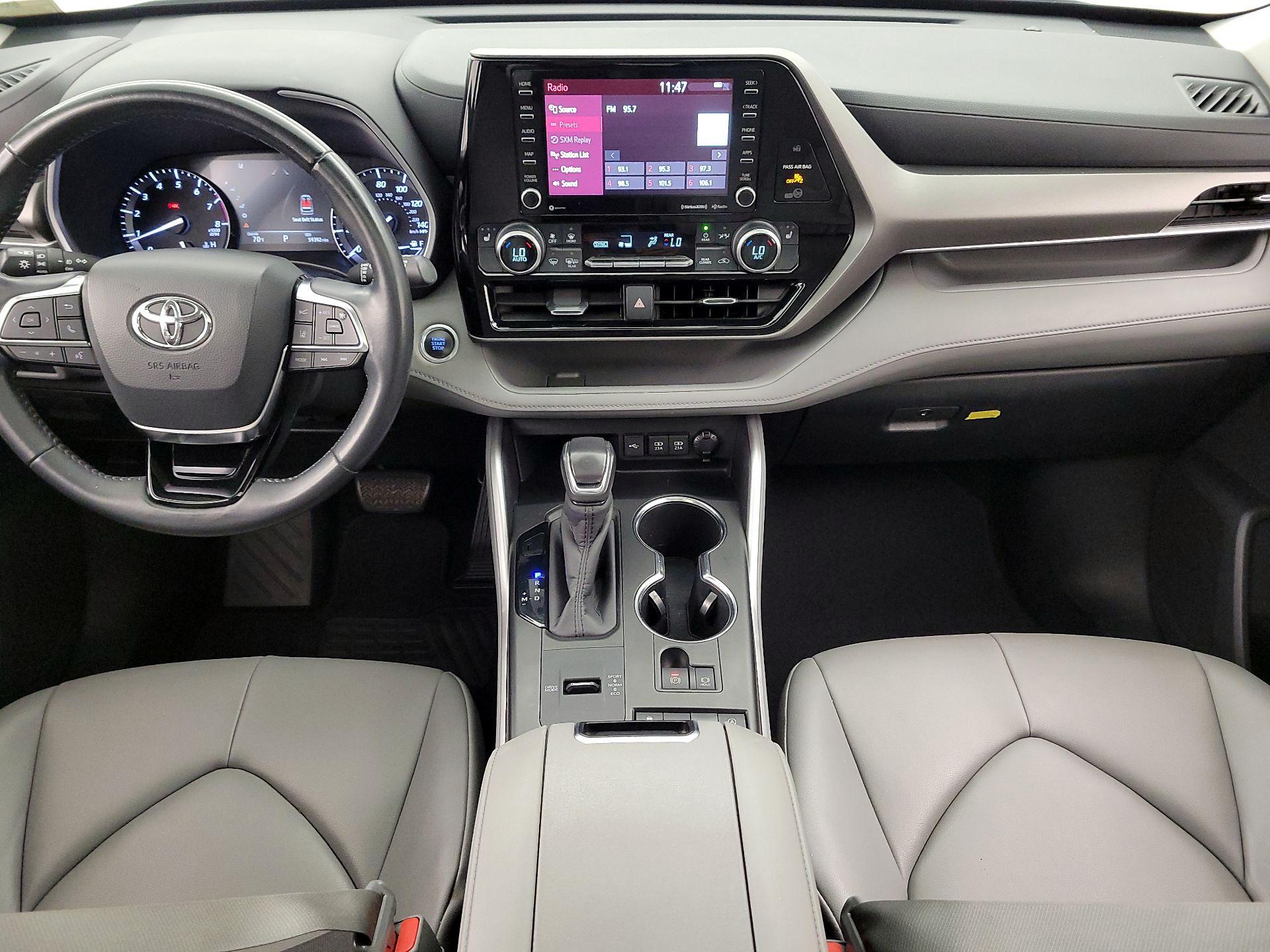 Thumbnail: 2020 Toyota Highlander - 9