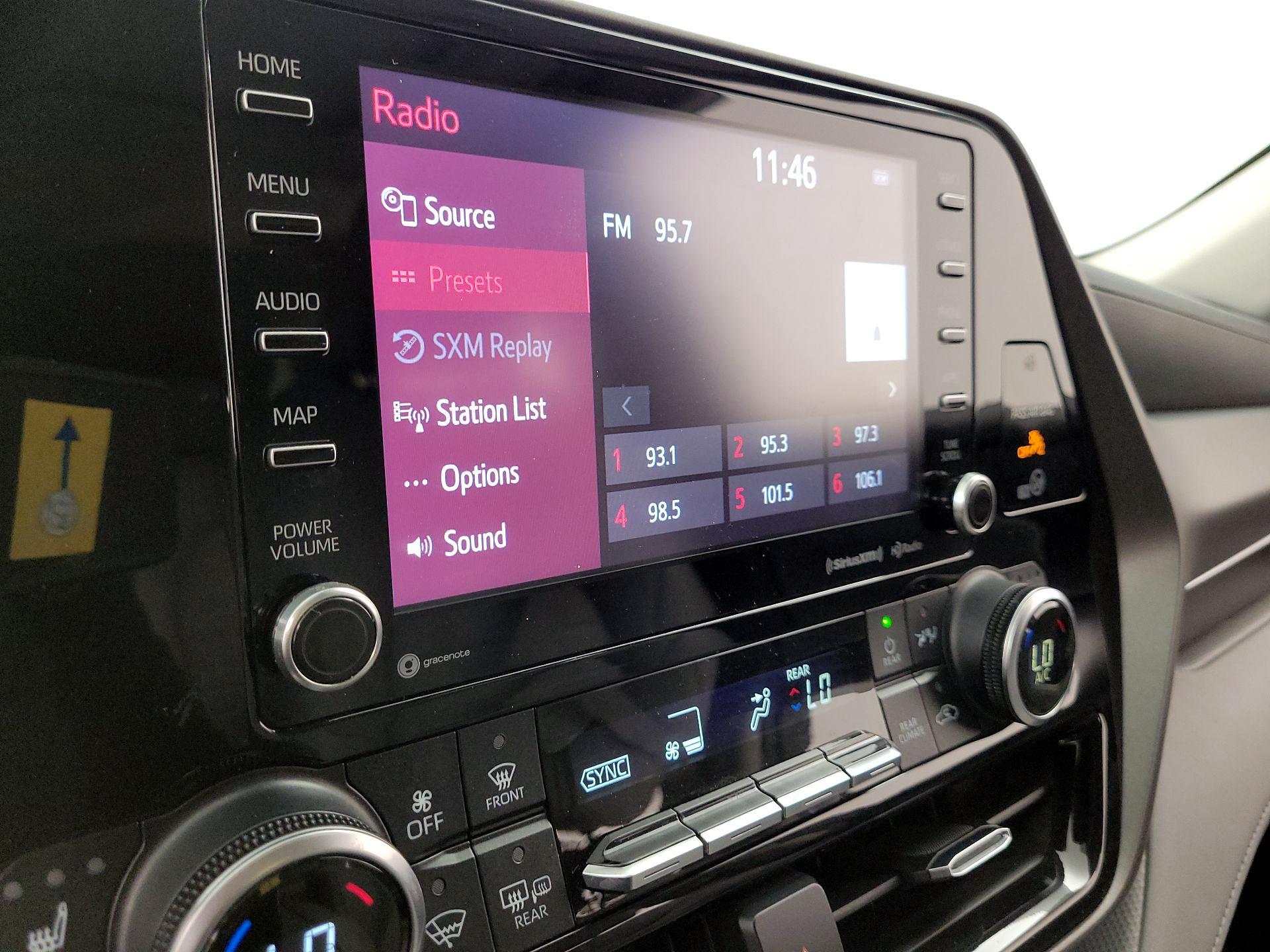 Thumbnail: 2020 Toyota Highlander - 15