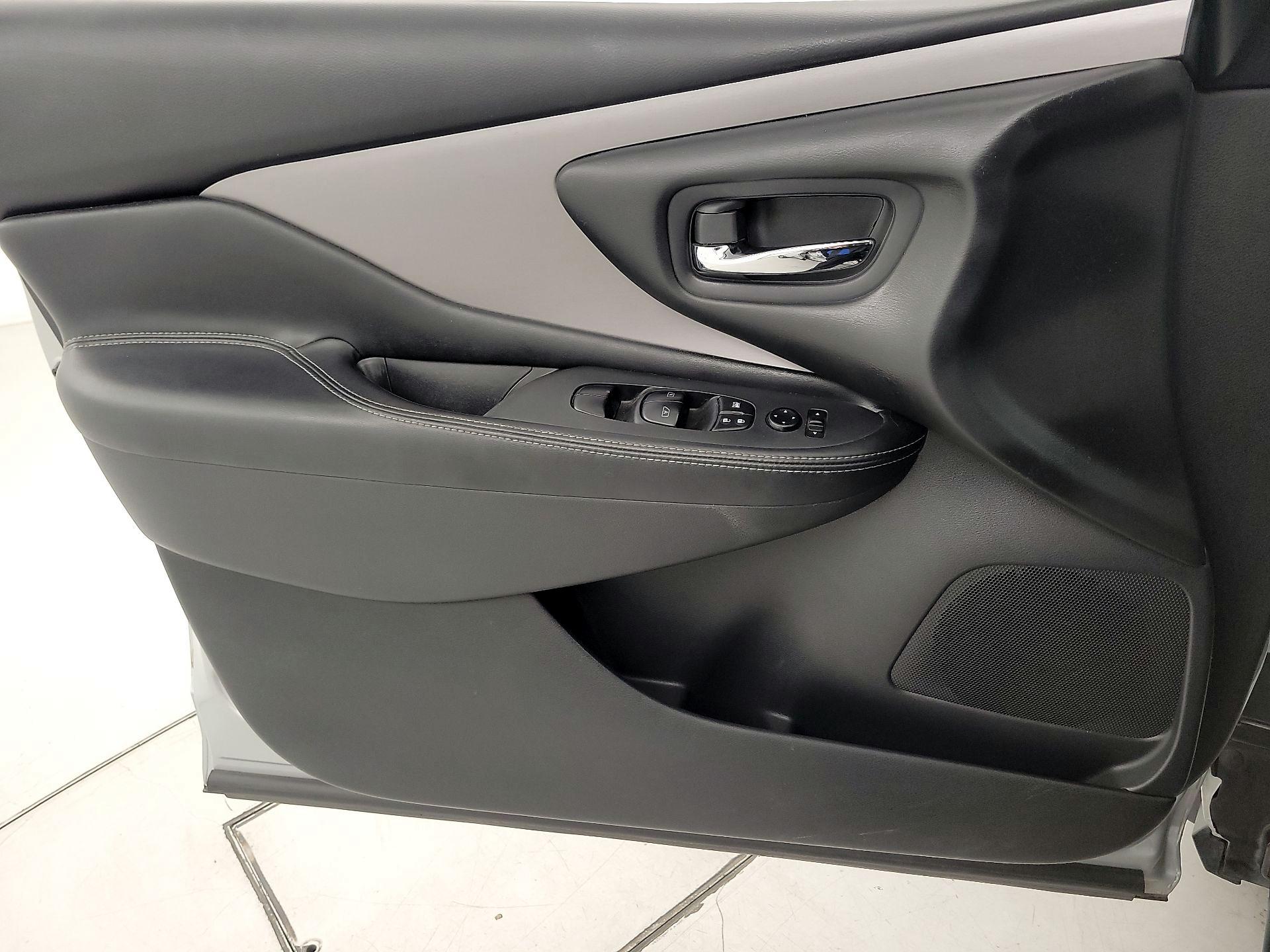 Thumbnail: 2019 Nissan Murano - 12