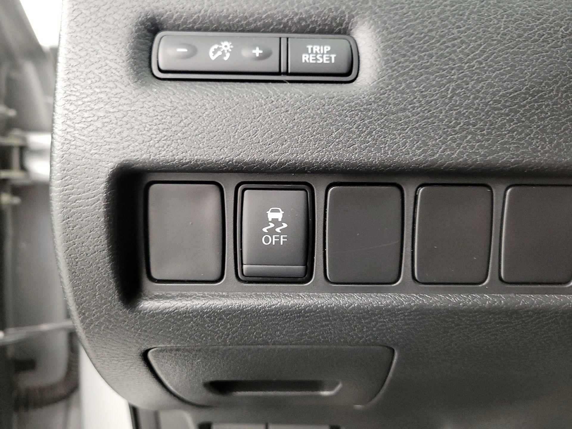 Thumbnail: 2019 Nissan Murano - 13