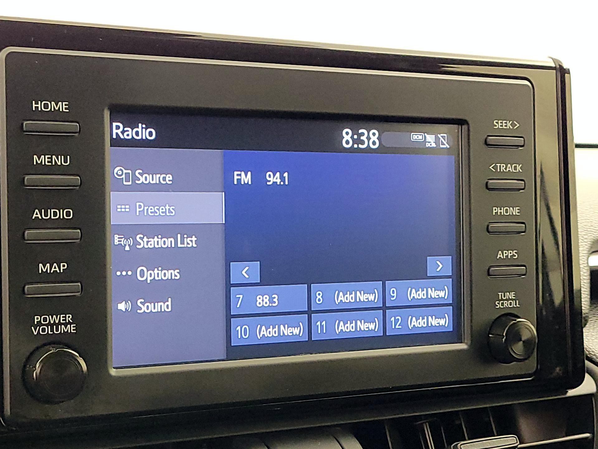 Thumbnail: 2019 Toyota RAV4 - 15