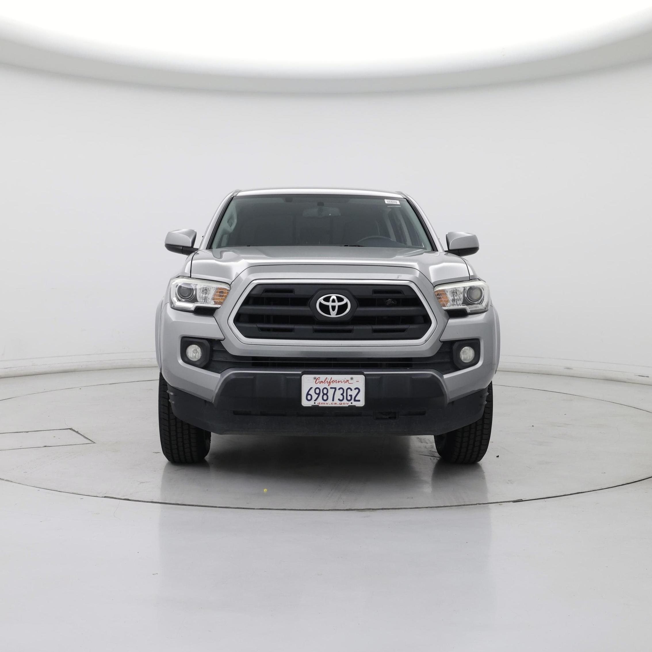 Thumbnail: 2017 Toyota Tacoma - 5