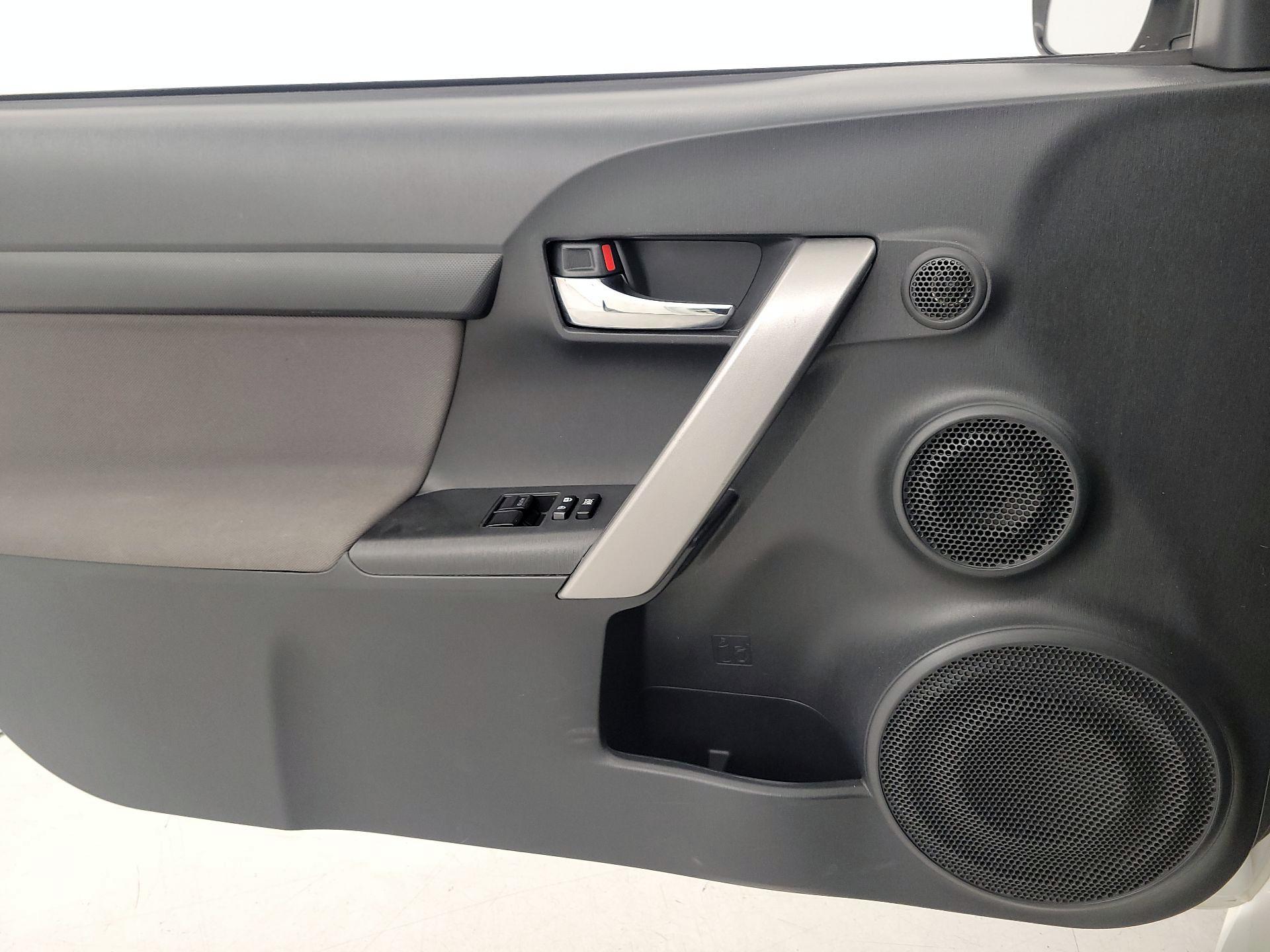 Thumbnail: 2016 Scion tC - 12