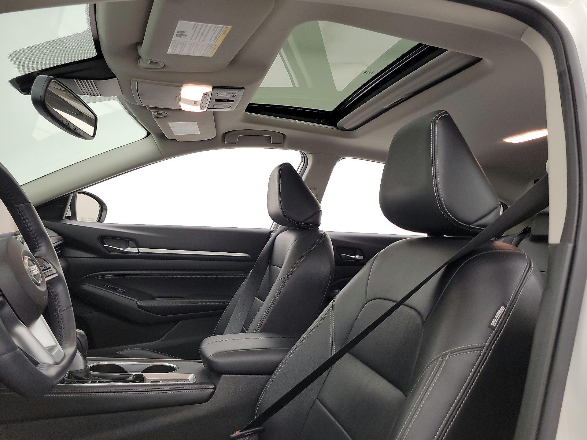 Thumbnail: 2019 Nissan Altima - 20
