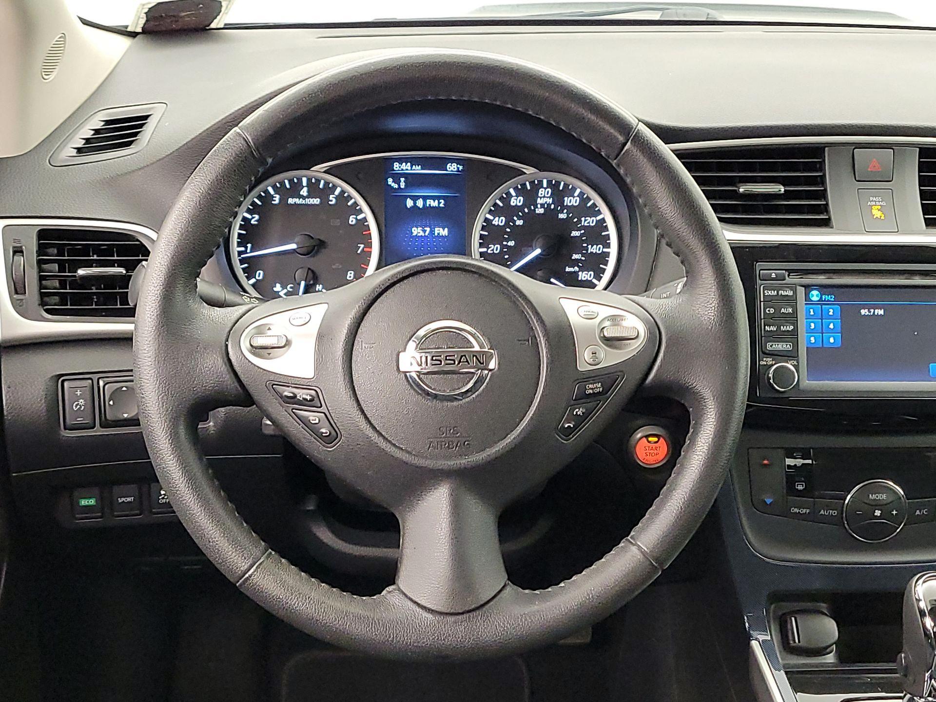 Thumbnail: 2018 Nissan Sentra - 10