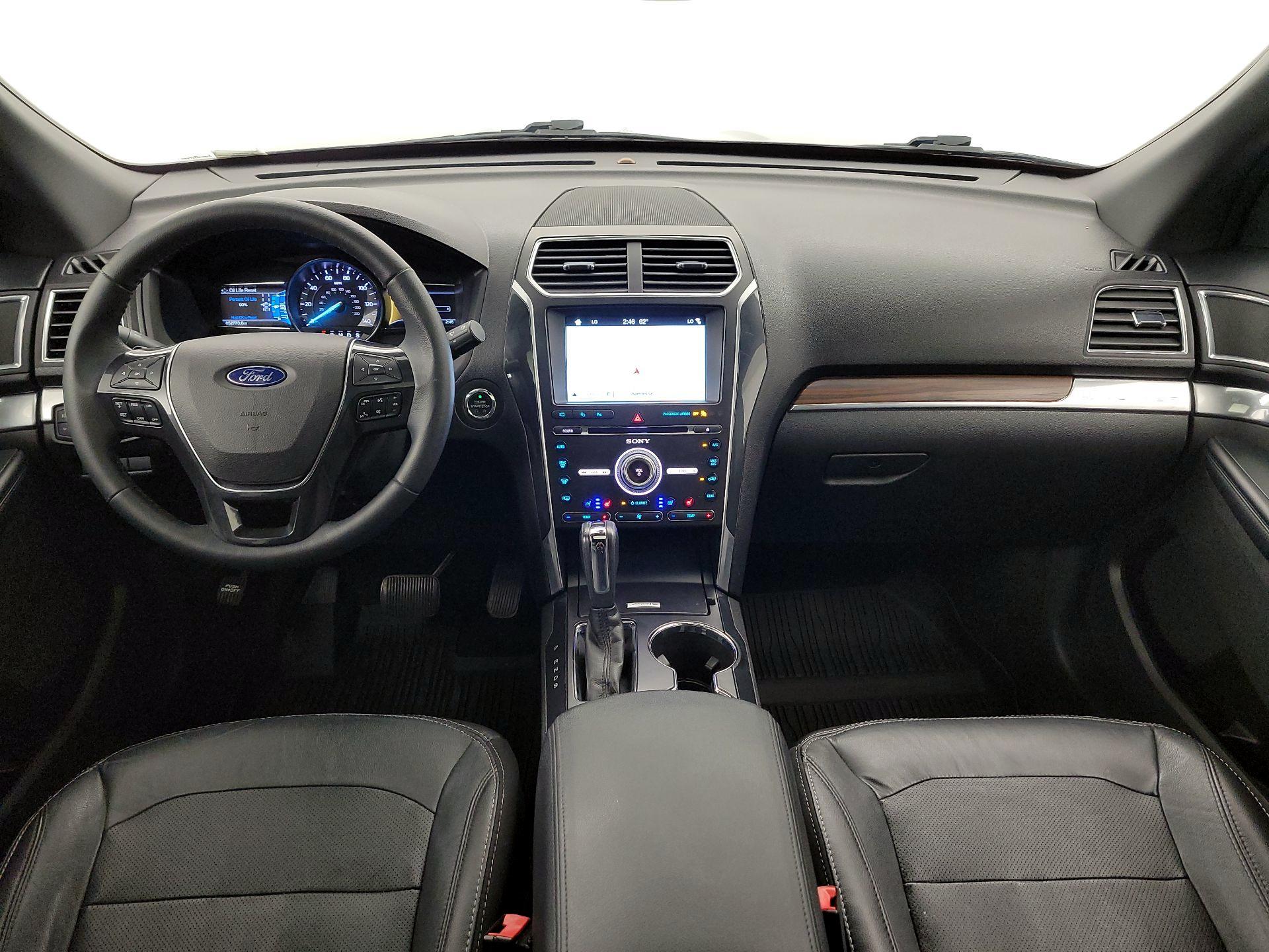 Thumbnail: 2017 Ford Explorer - 9