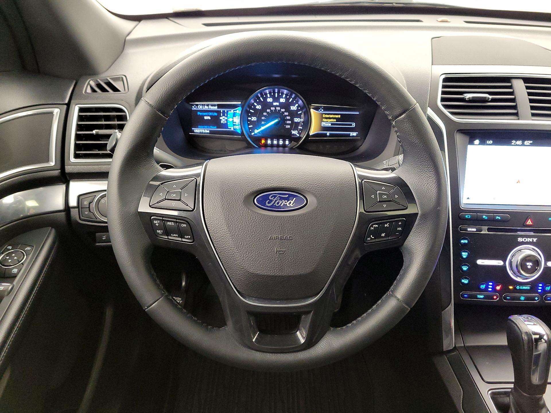 Thumbnail: 2017 Ford Explorer - 10