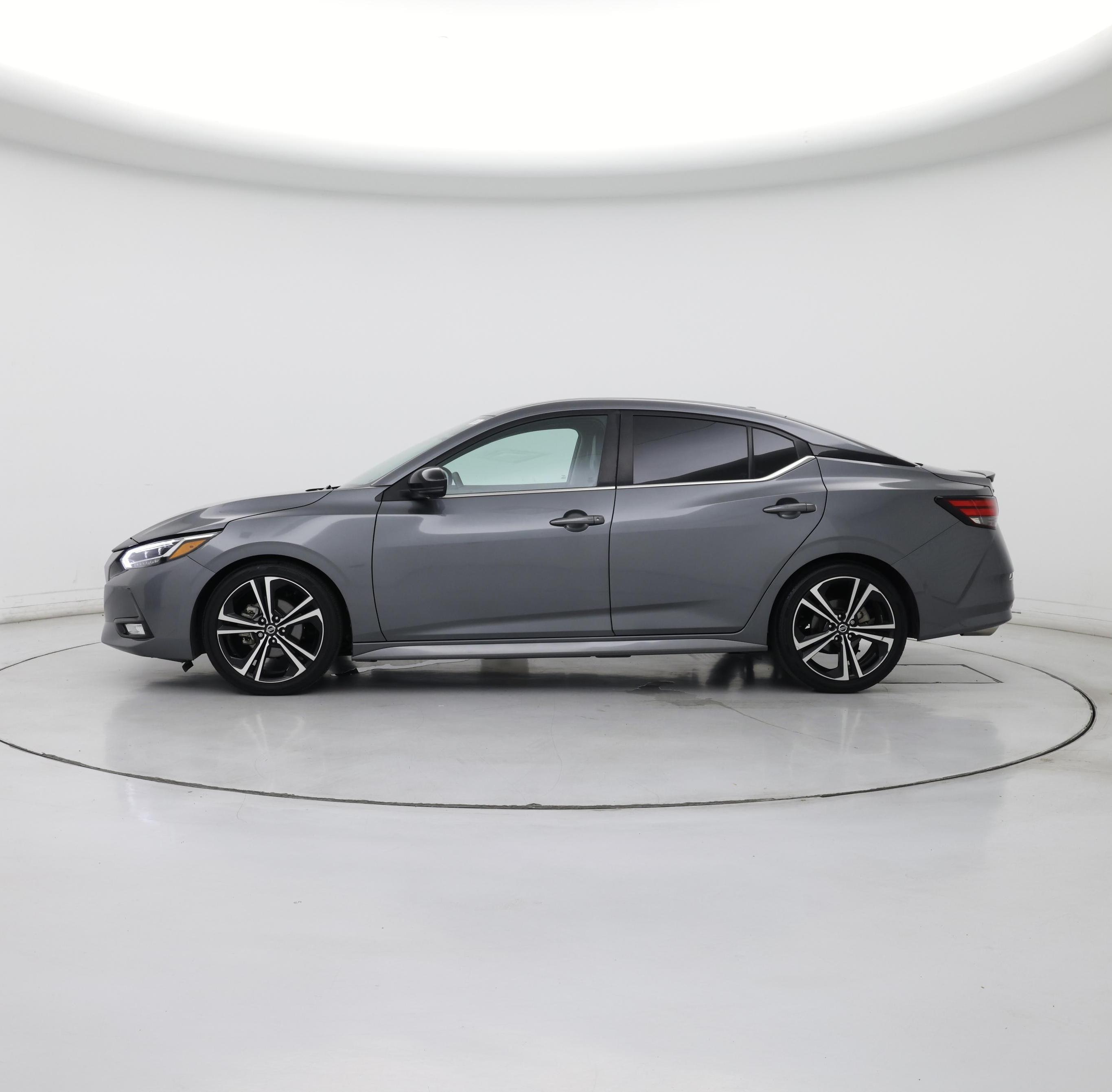 Thumbnail: 2021 Nissan Sentra - 3