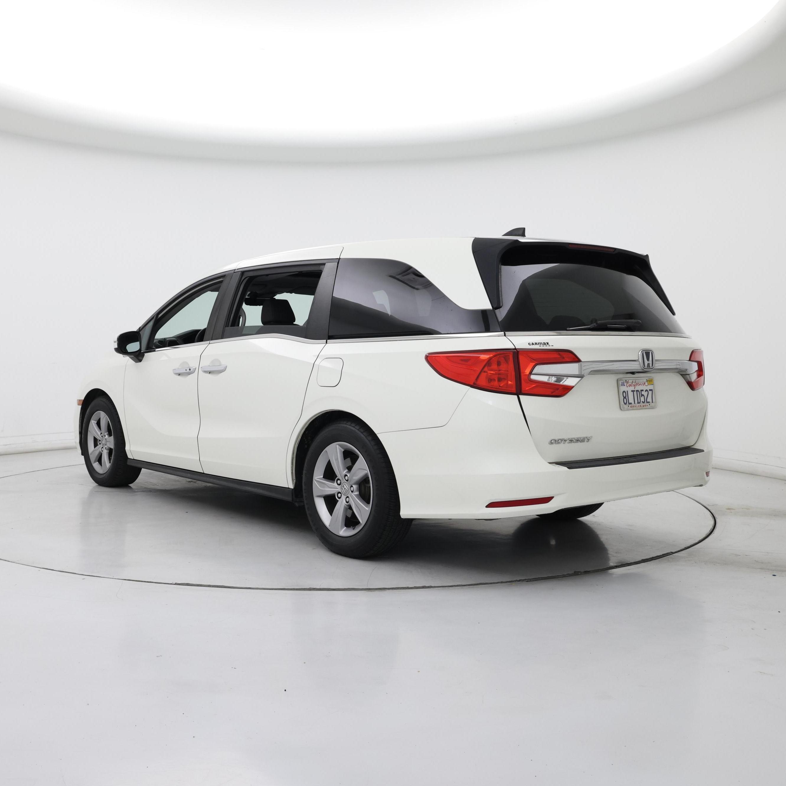 Thumbnail: 2019 Honda Odyssey - 2