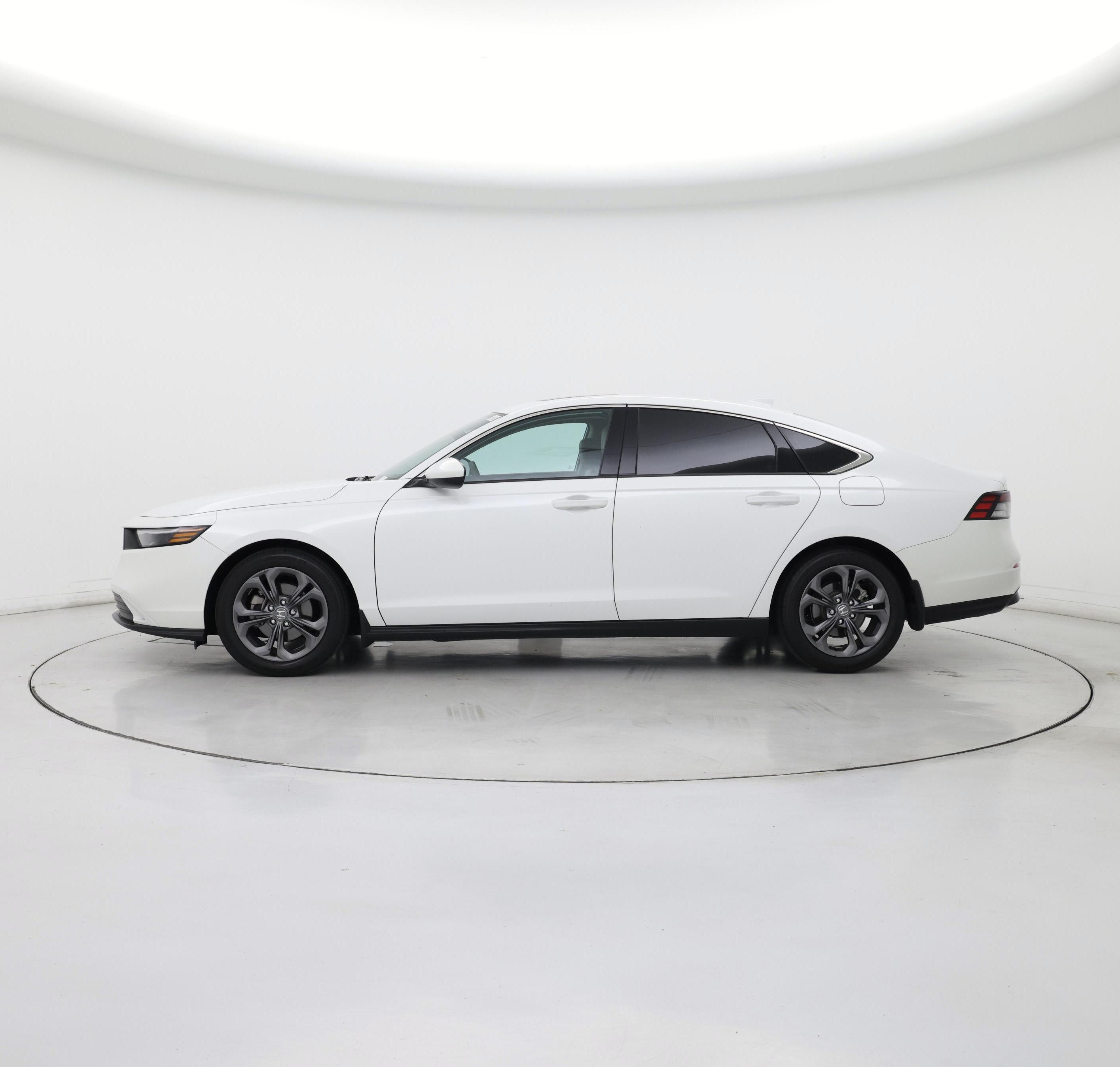 Thumbnail: 2023 Honda Accord - 3