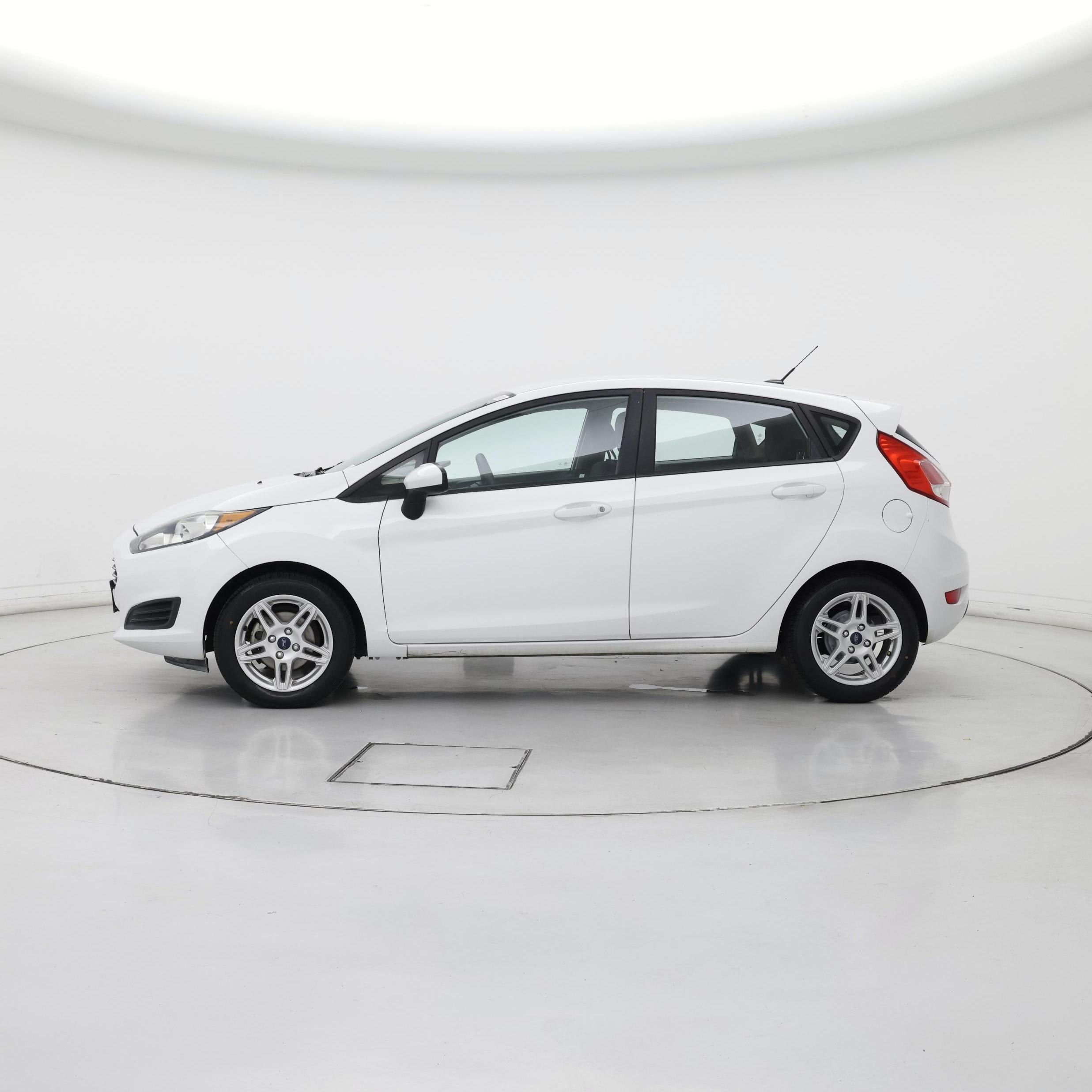 Thumbnail: 2018 Ford Fiesta - 3