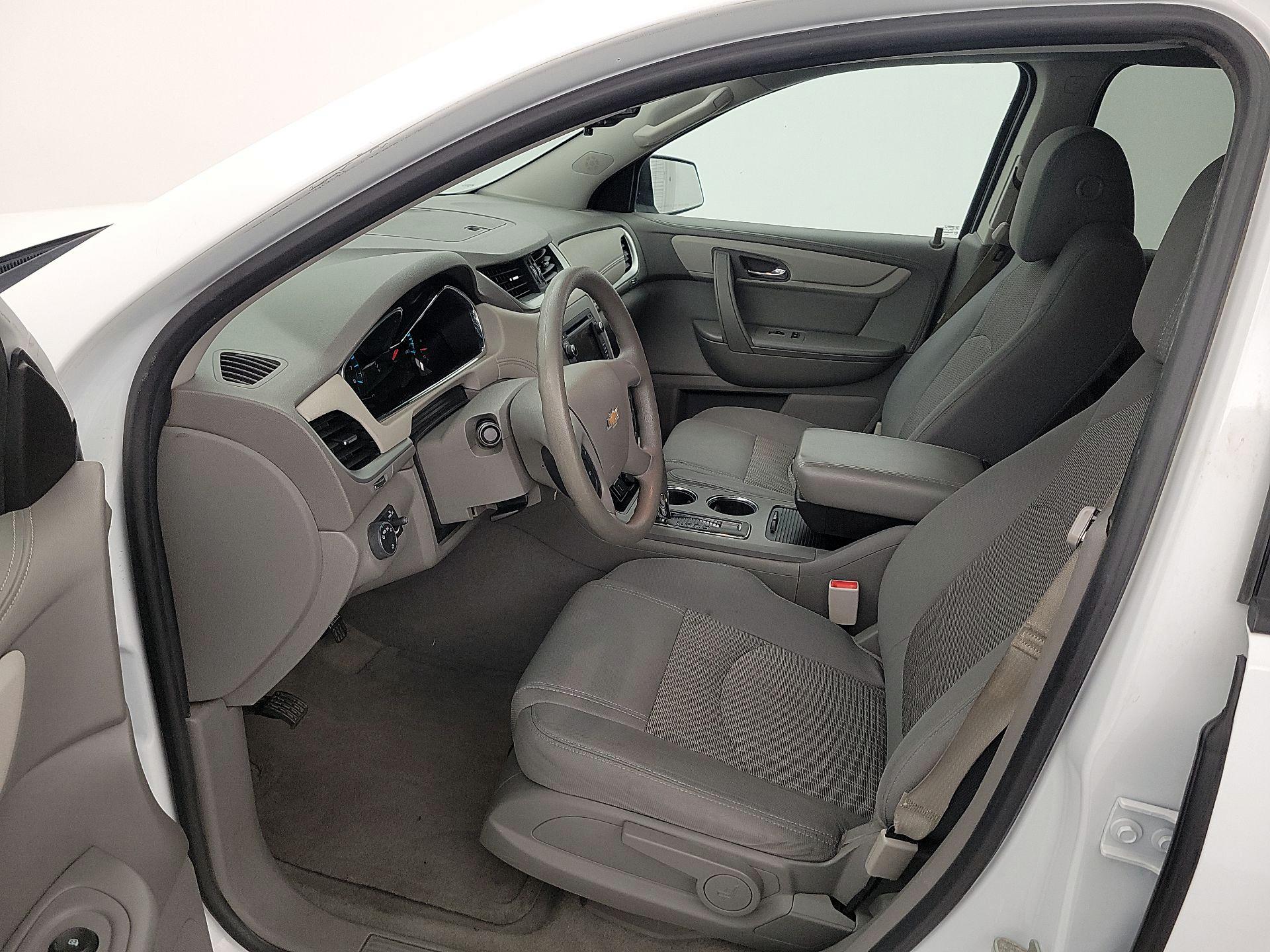 Thumbnail: 2016 Chevrolet Traverse - 11
