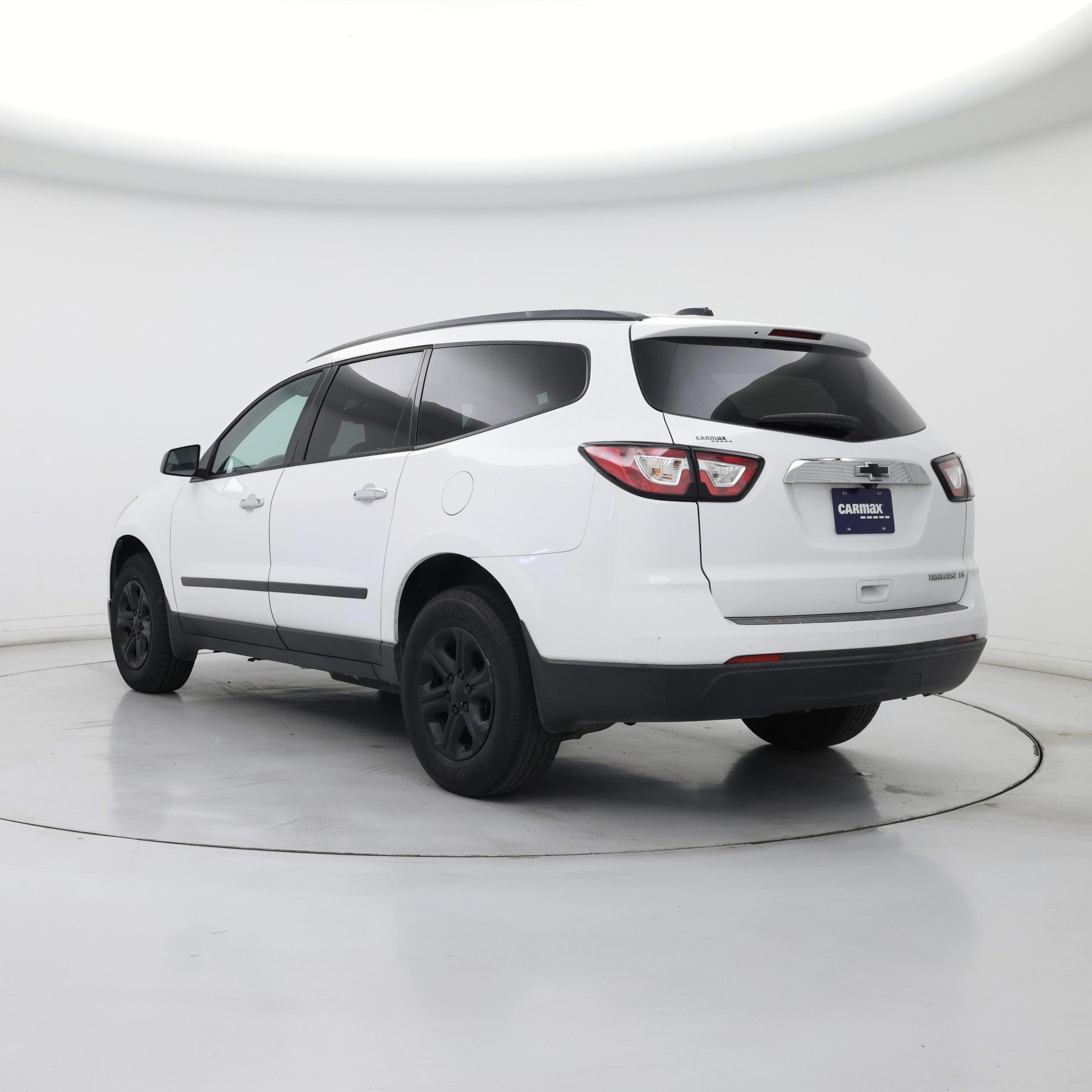 Thumbnail: 2016 Chevrolet Traverse - 2