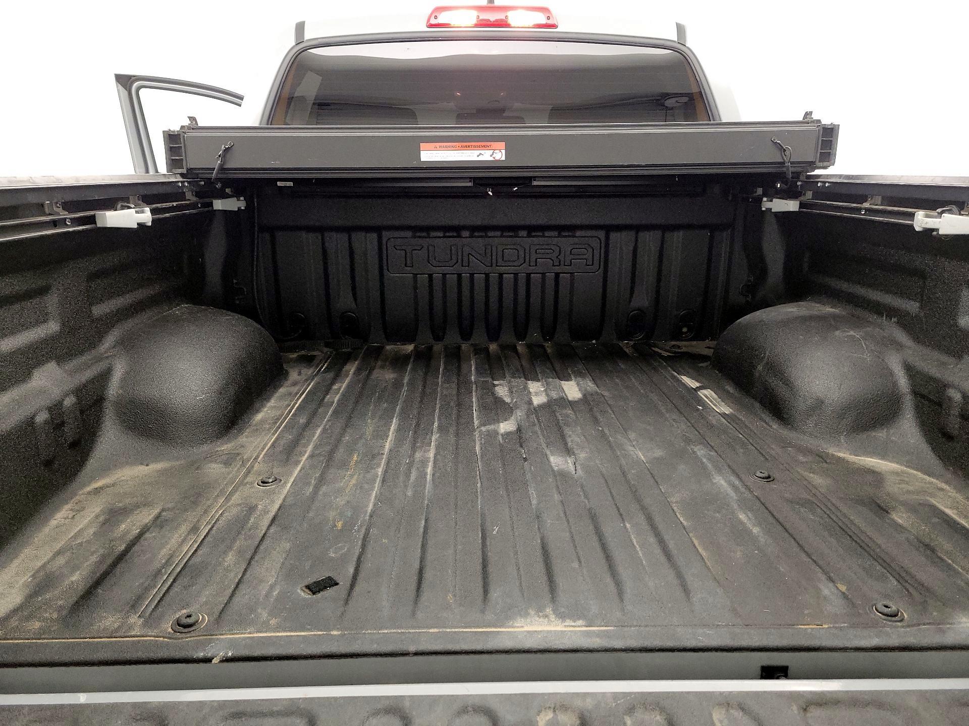 Thumbnail: 2021 Toyota Tundra - 20