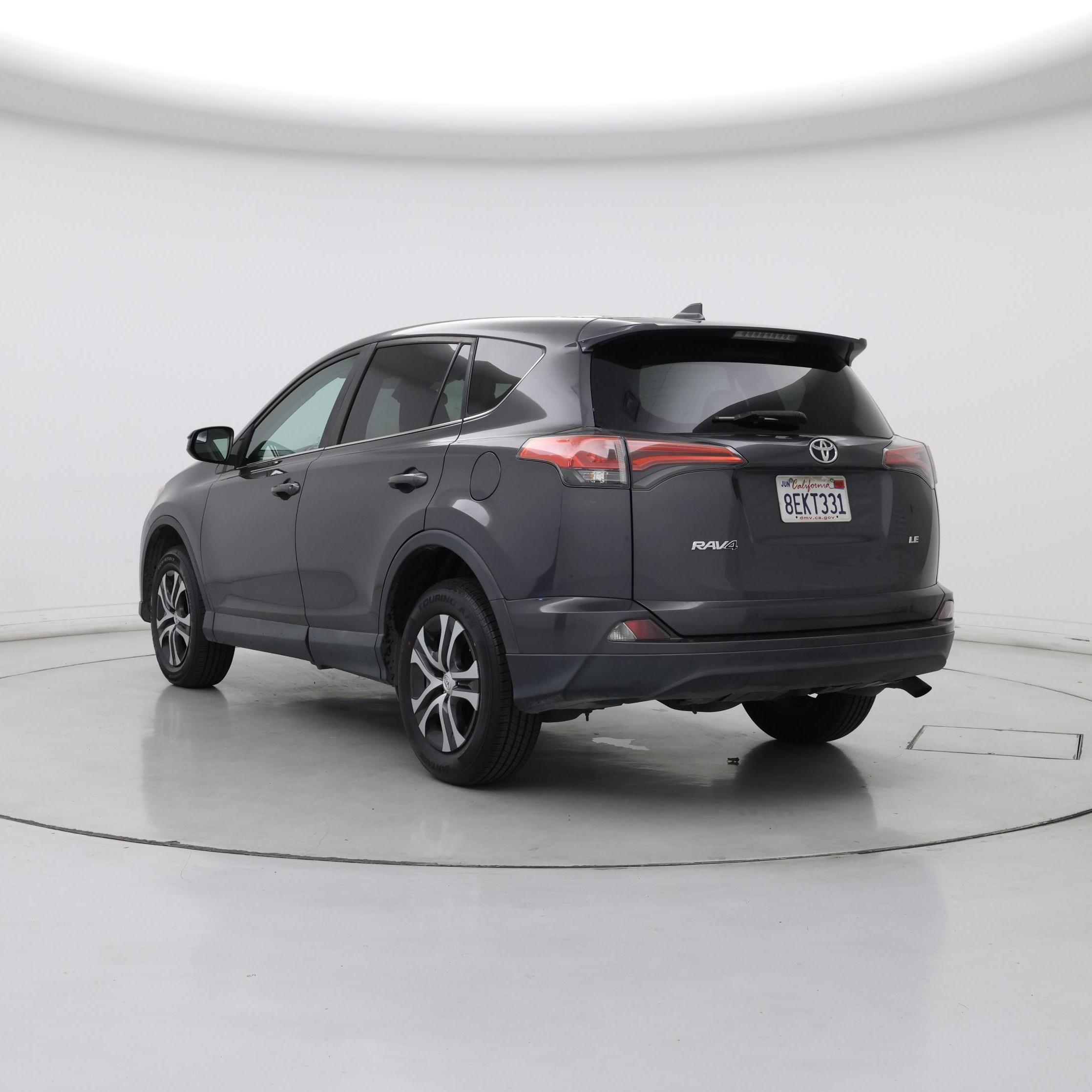 Thumbnail: 2018 Toyota RAV4 - 2