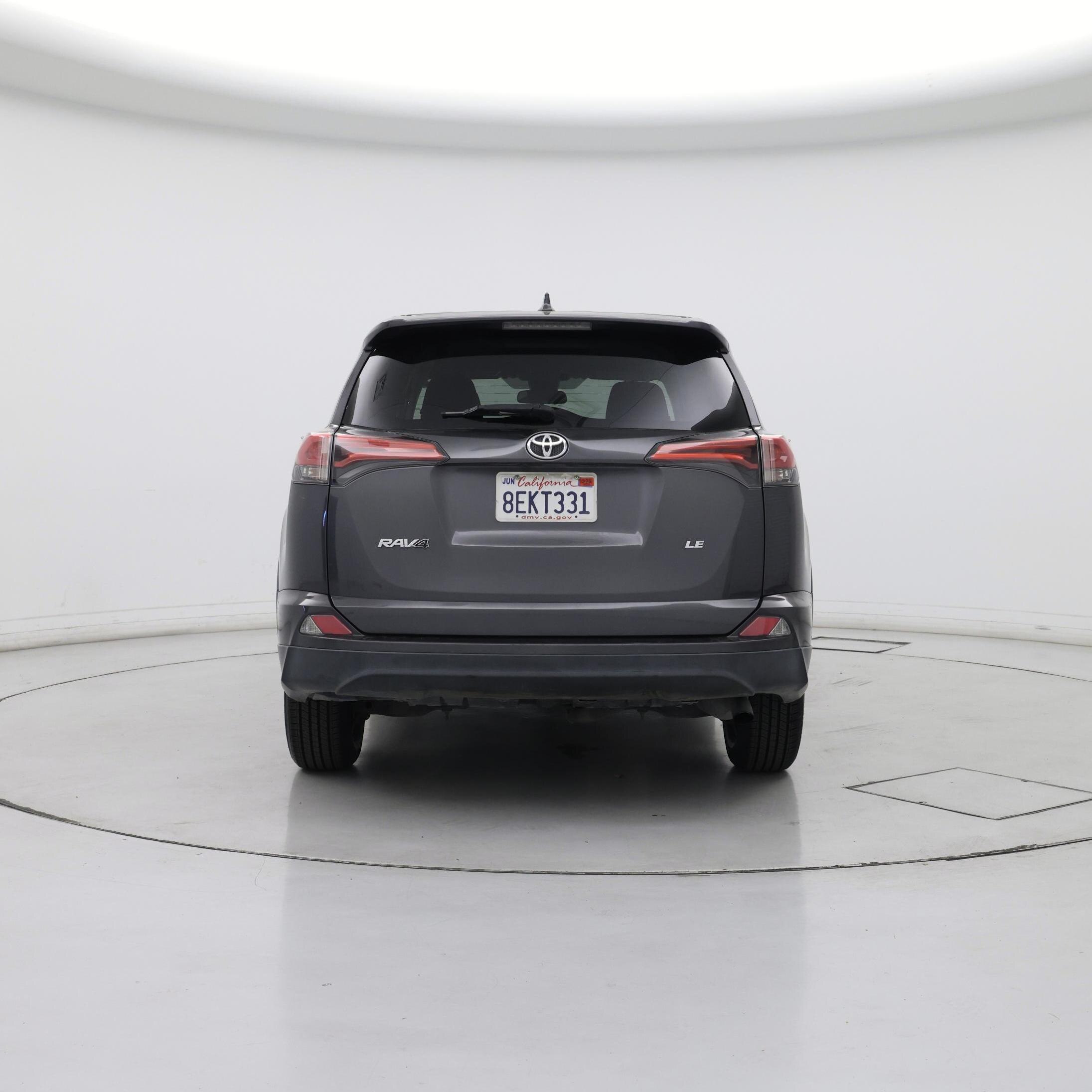 Thumbnail: 2018 Toyota RAV4 - 6