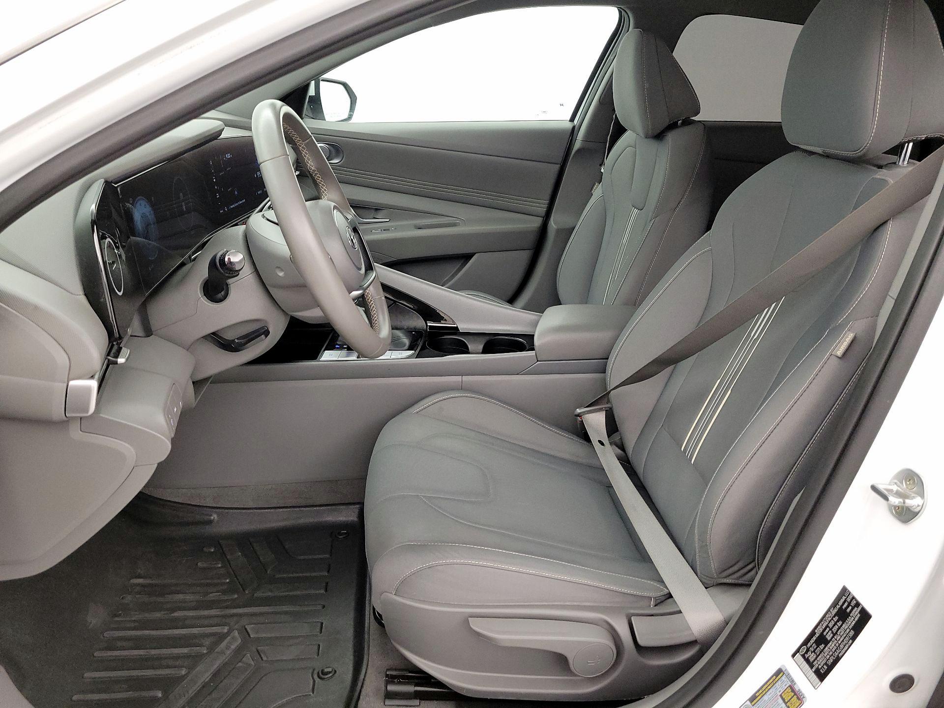 Thumbnail: 2023 Hyundai Elantra - 11