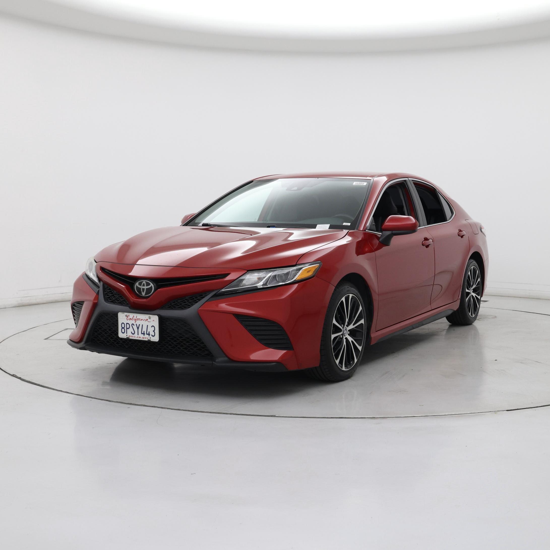 Thumbnail: 2020 Toyota Camry - 4
