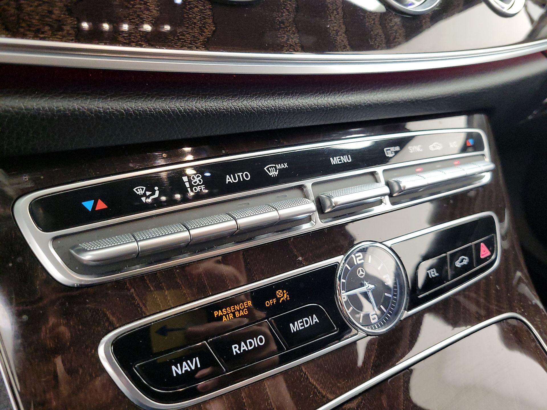 Thumbnail: 2020 Mercedes-Benz CLS - 17
