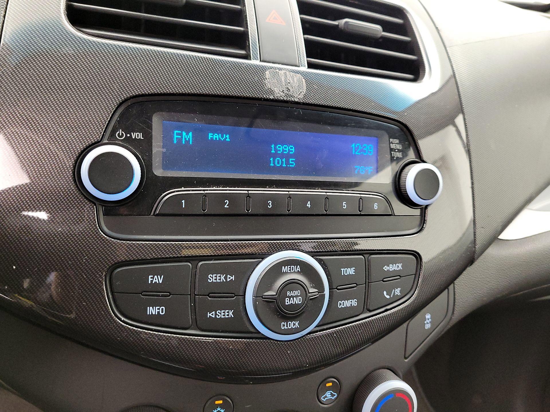 Thumbnail: 2015 Chevrolet Spark - 14