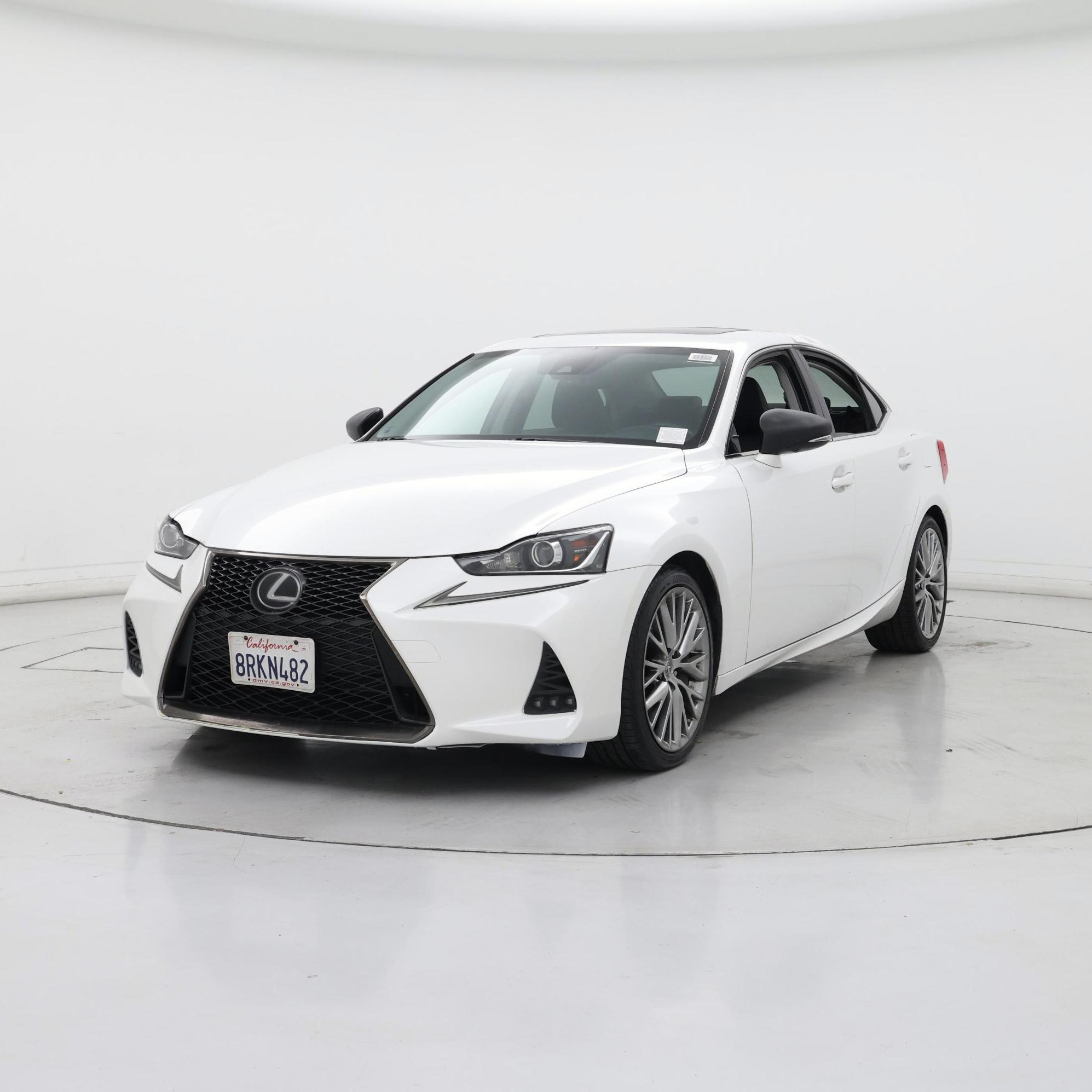 Thumbnail: 2017 Lexus IS - 4