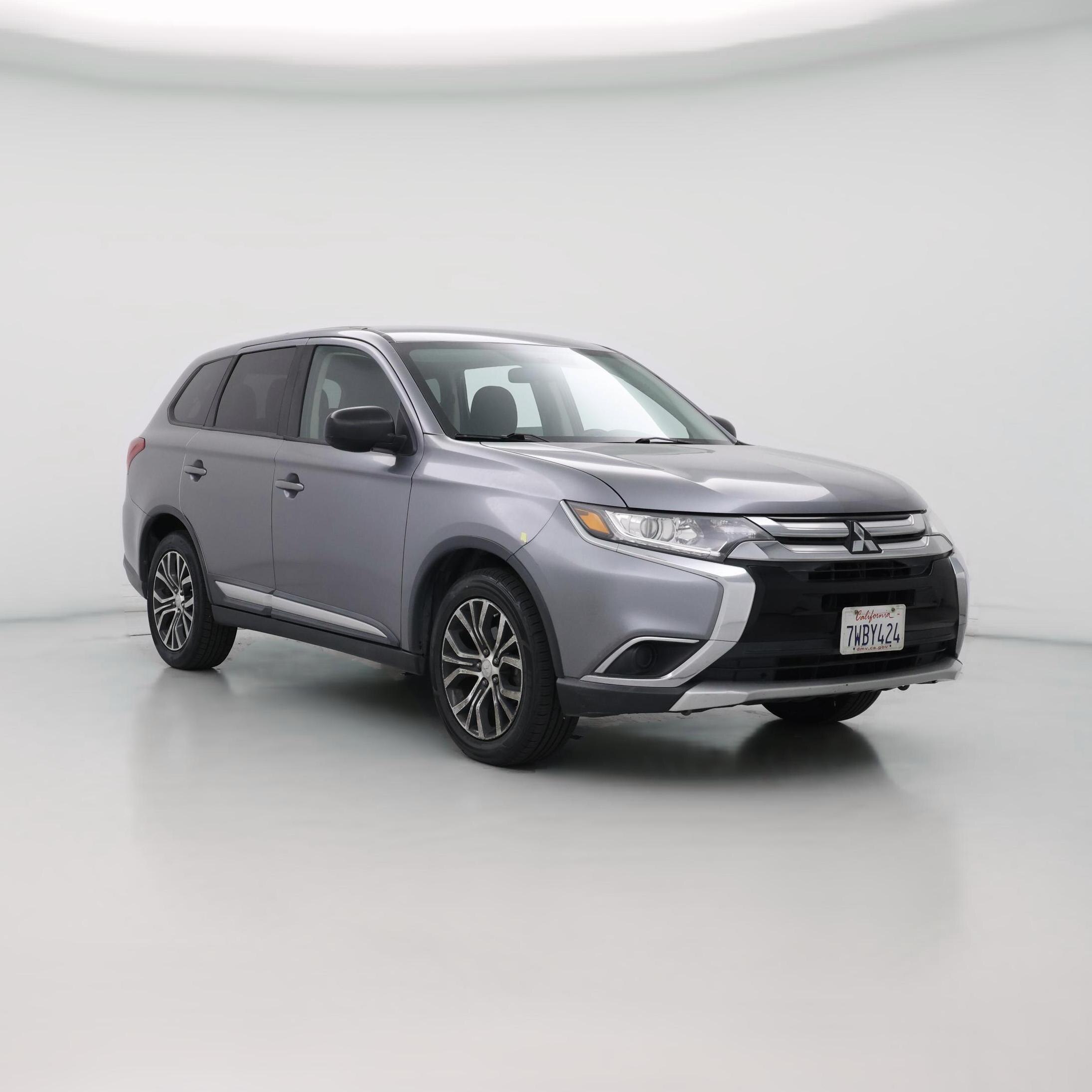 Thumbnail: 2017 Mitsubishi Outlander - 1