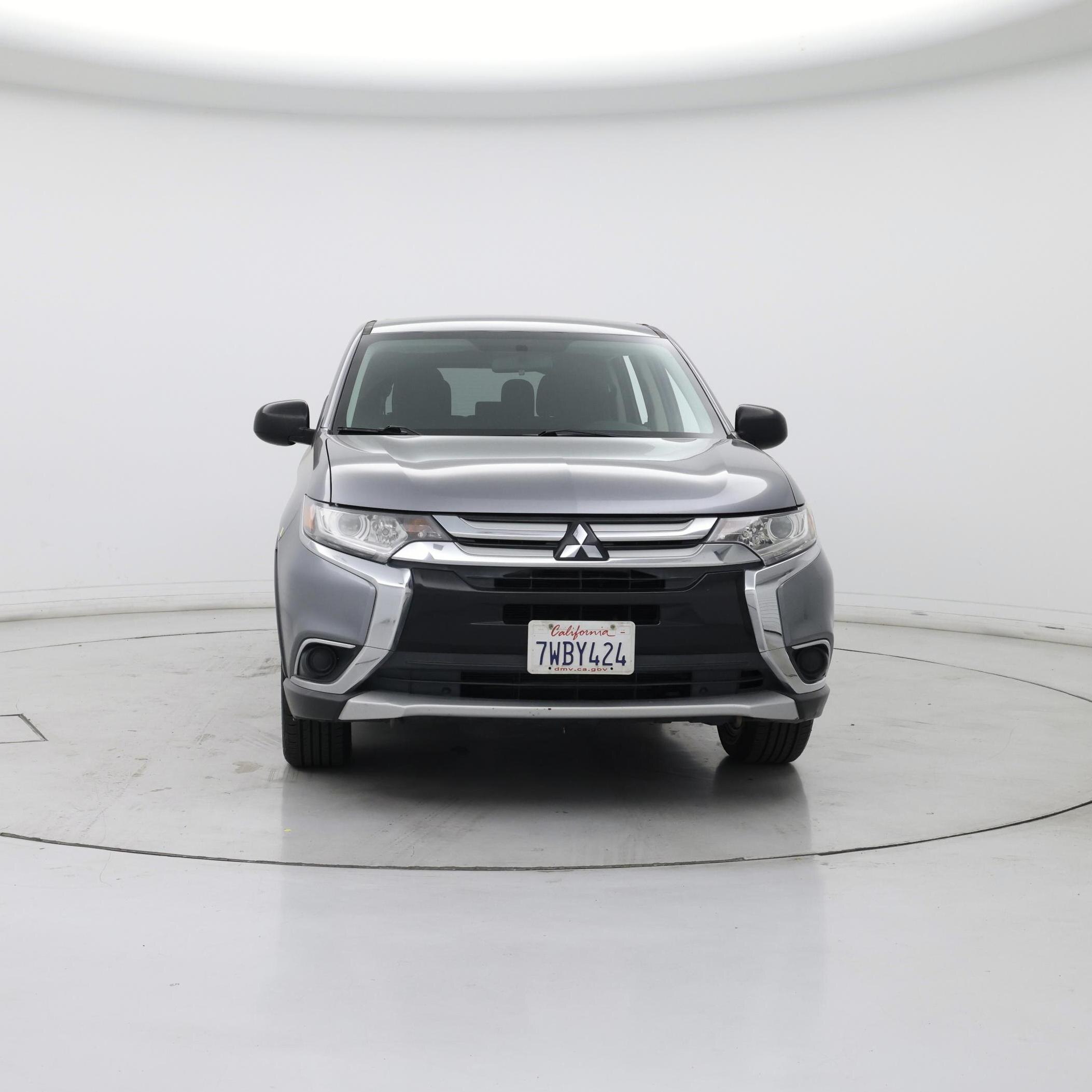 Thumbnail: 2017 Mitsubishi Outlander - 5