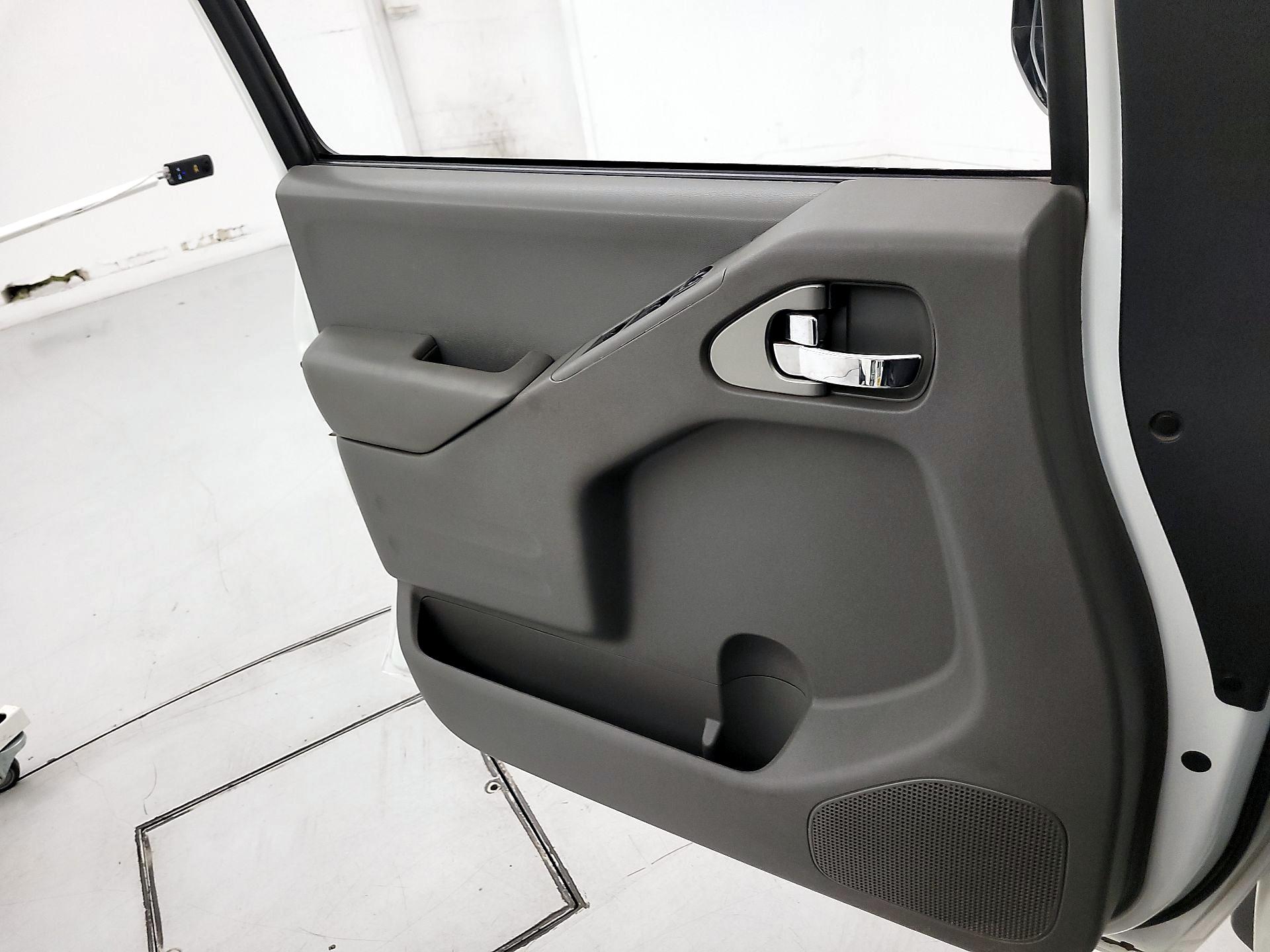 Thumbnail: 2019 Nissan Frontier - 12