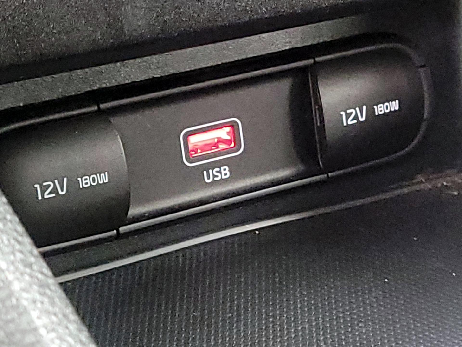 Thumbnail: 2022 Kia Forte - 18