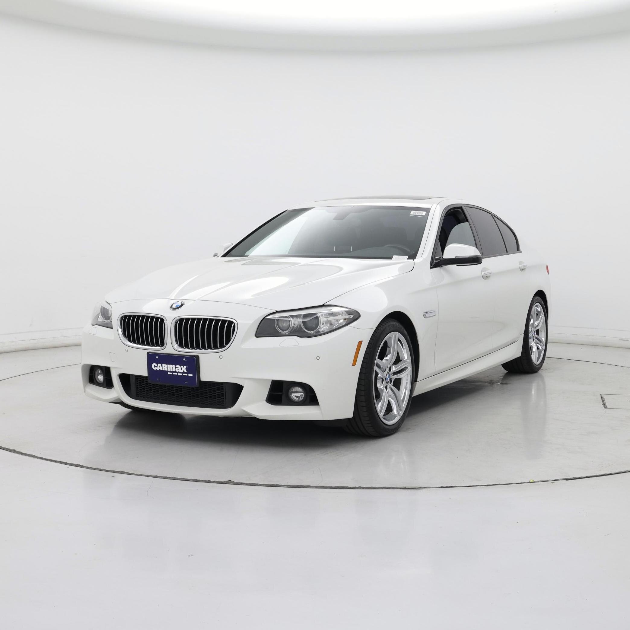 Thumbnail: 2015 BMW 5 Series - 4