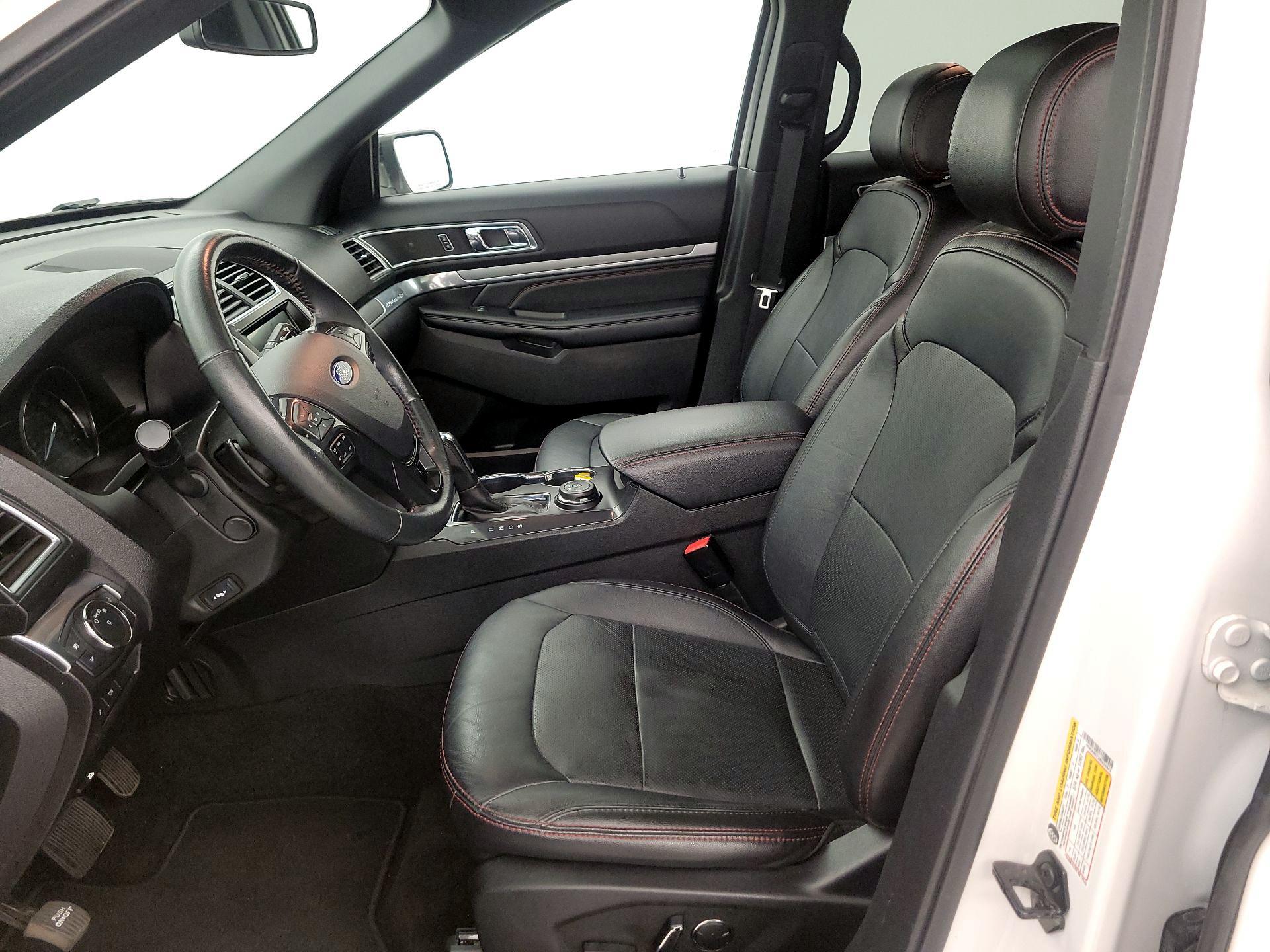 Thumbnail: 2017 Ford Explorer - 11