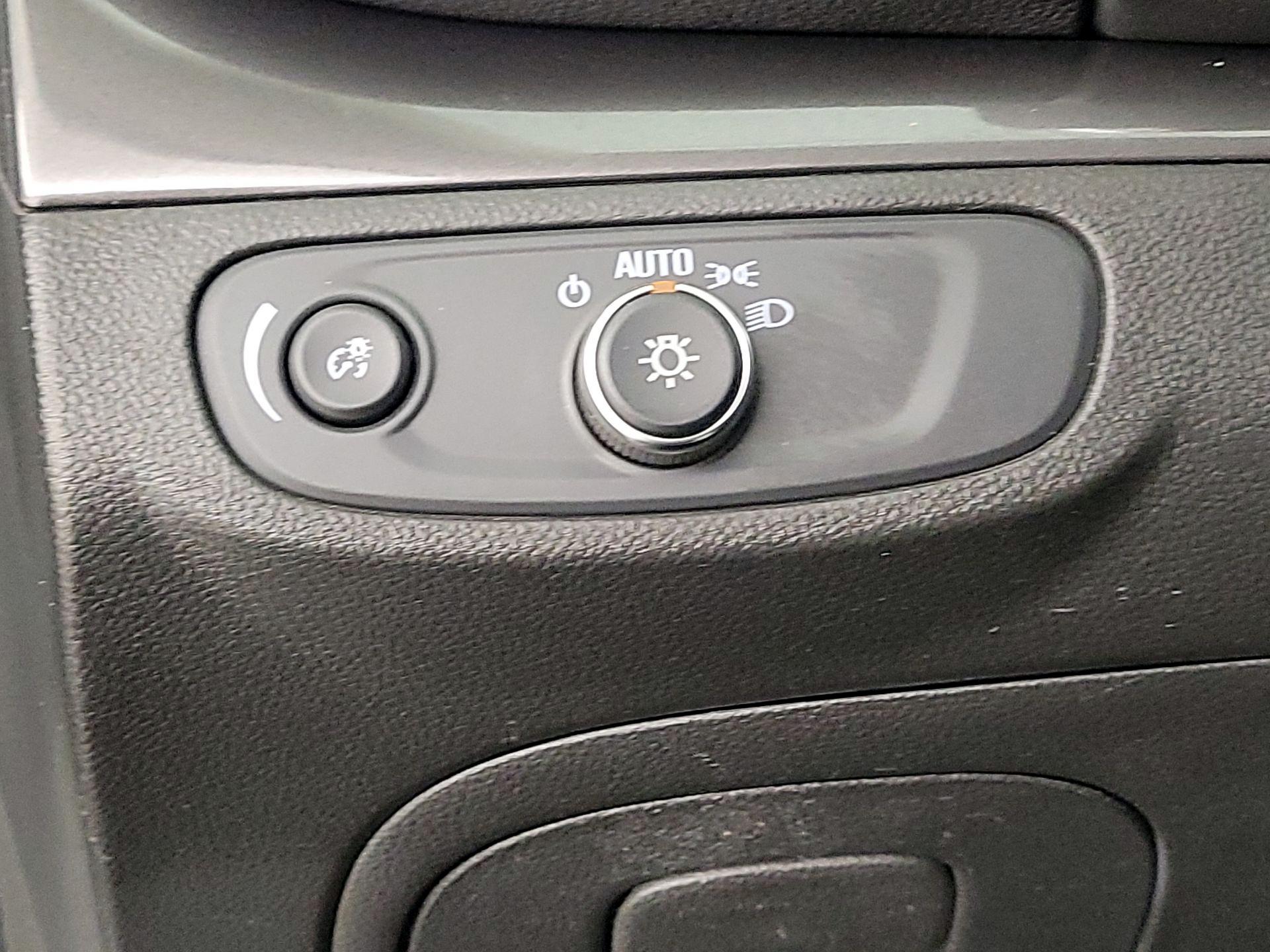 Thumbnail: 2019 Buick Encore - 13