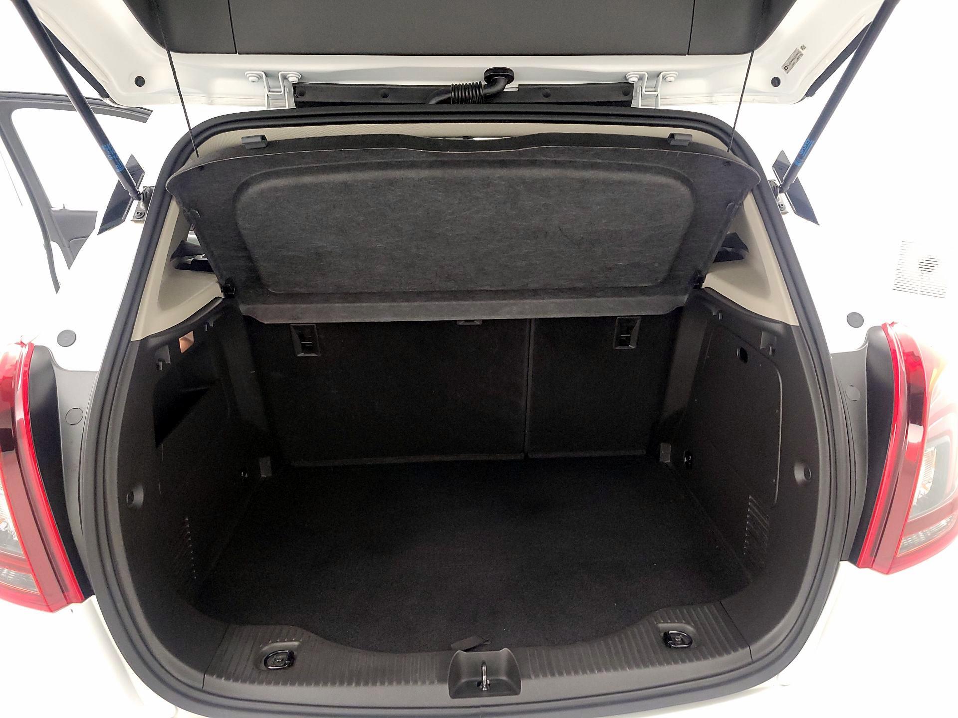 Thumbnail: 2019 Buick Encore - 19