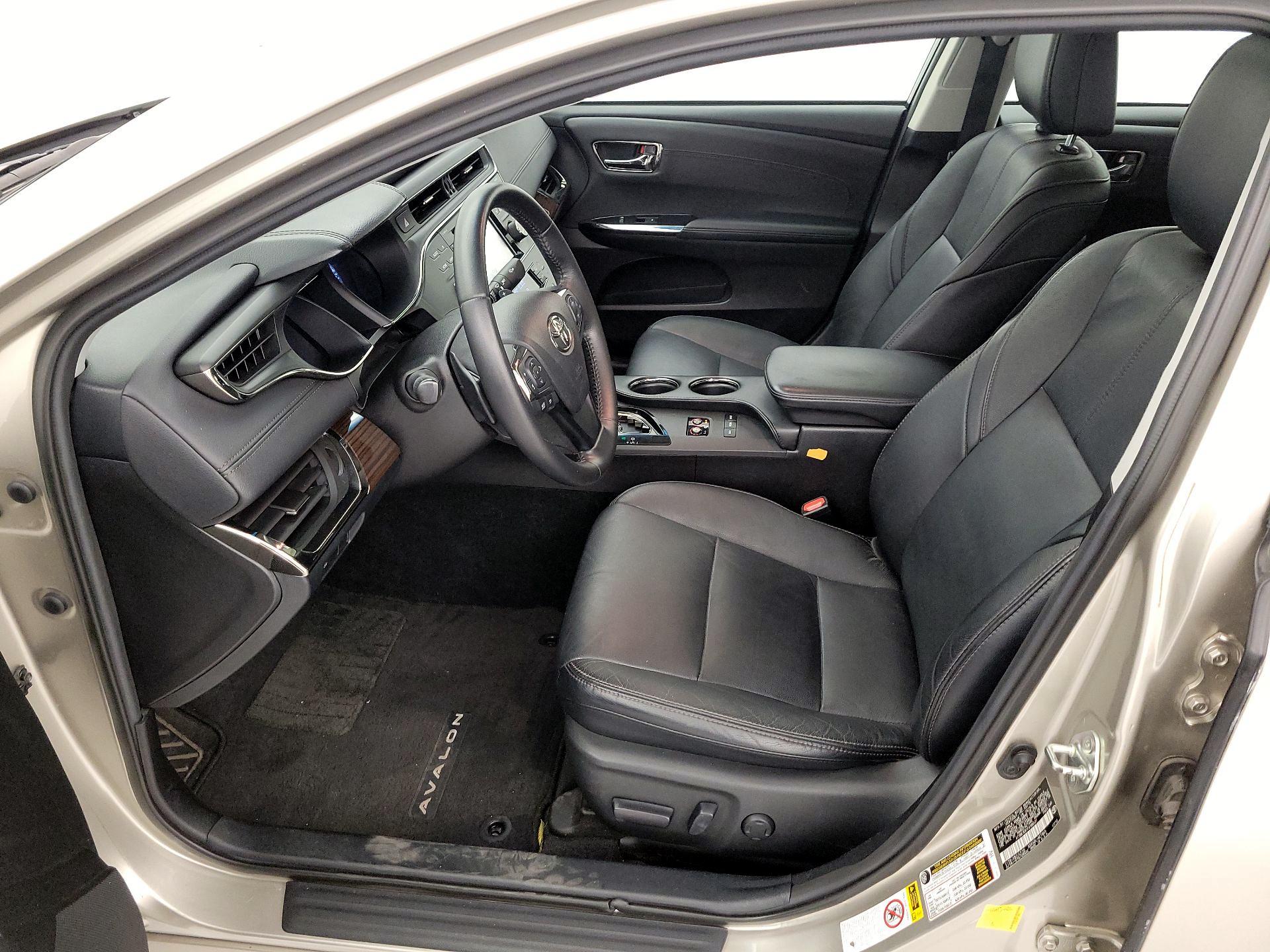 Thumbnail: 2015 Toyota Avalon - 11