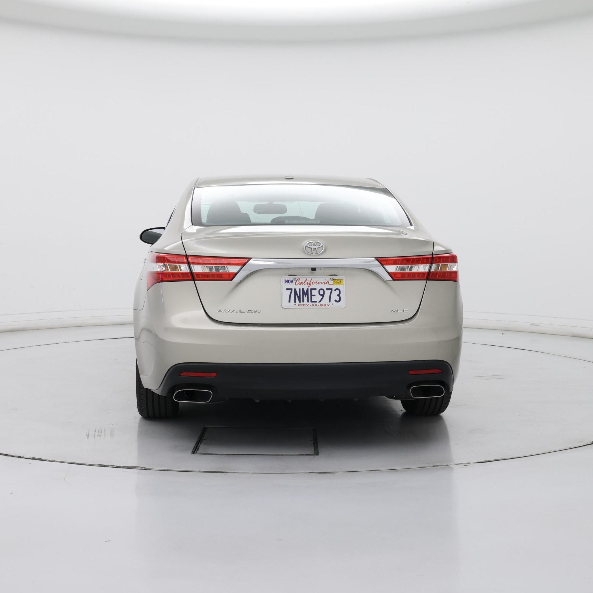 Thumbnail: 2015 Toyota Avalon - 6