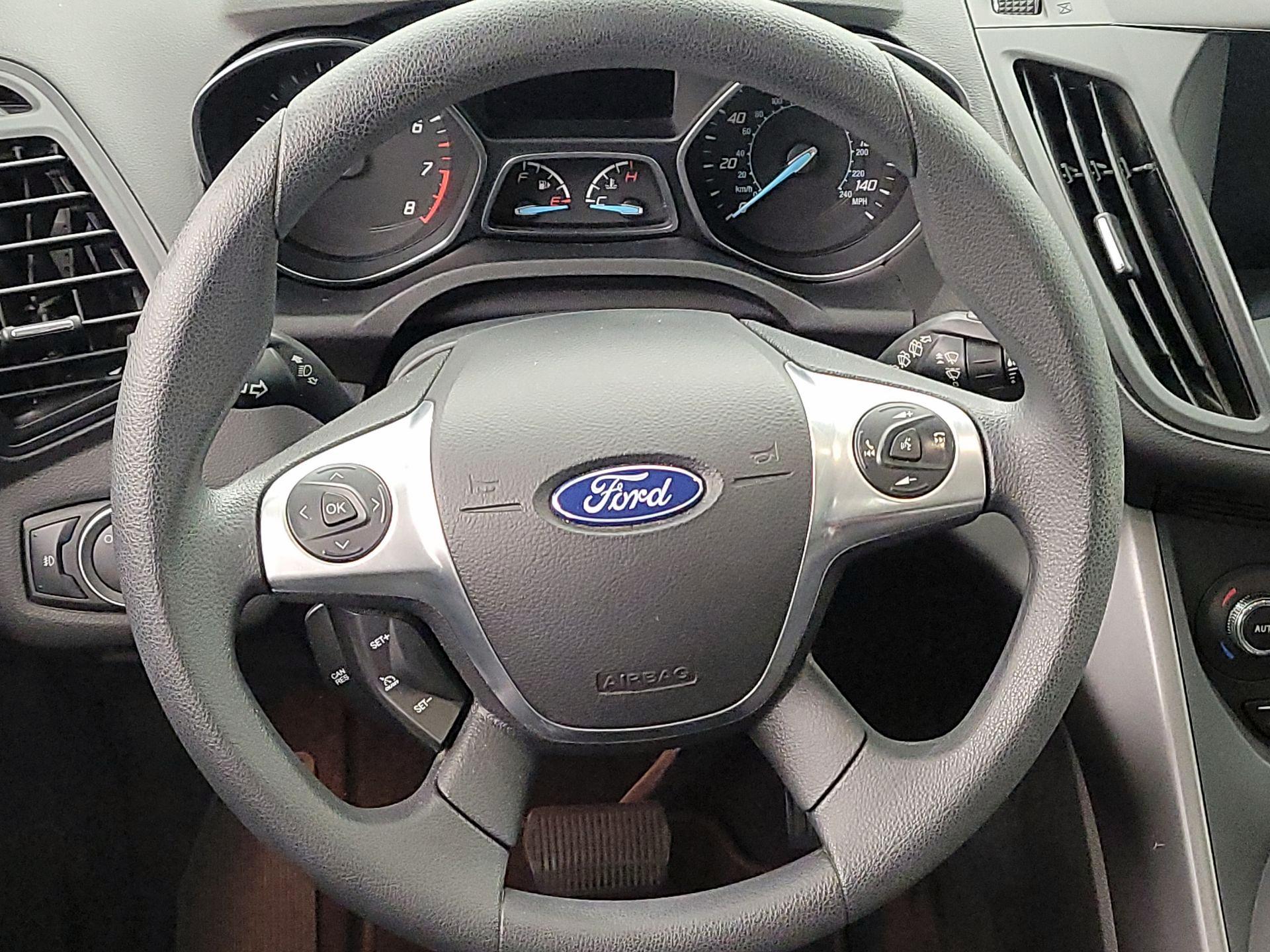 Thumbnail: 2016 Ford Escape - 10