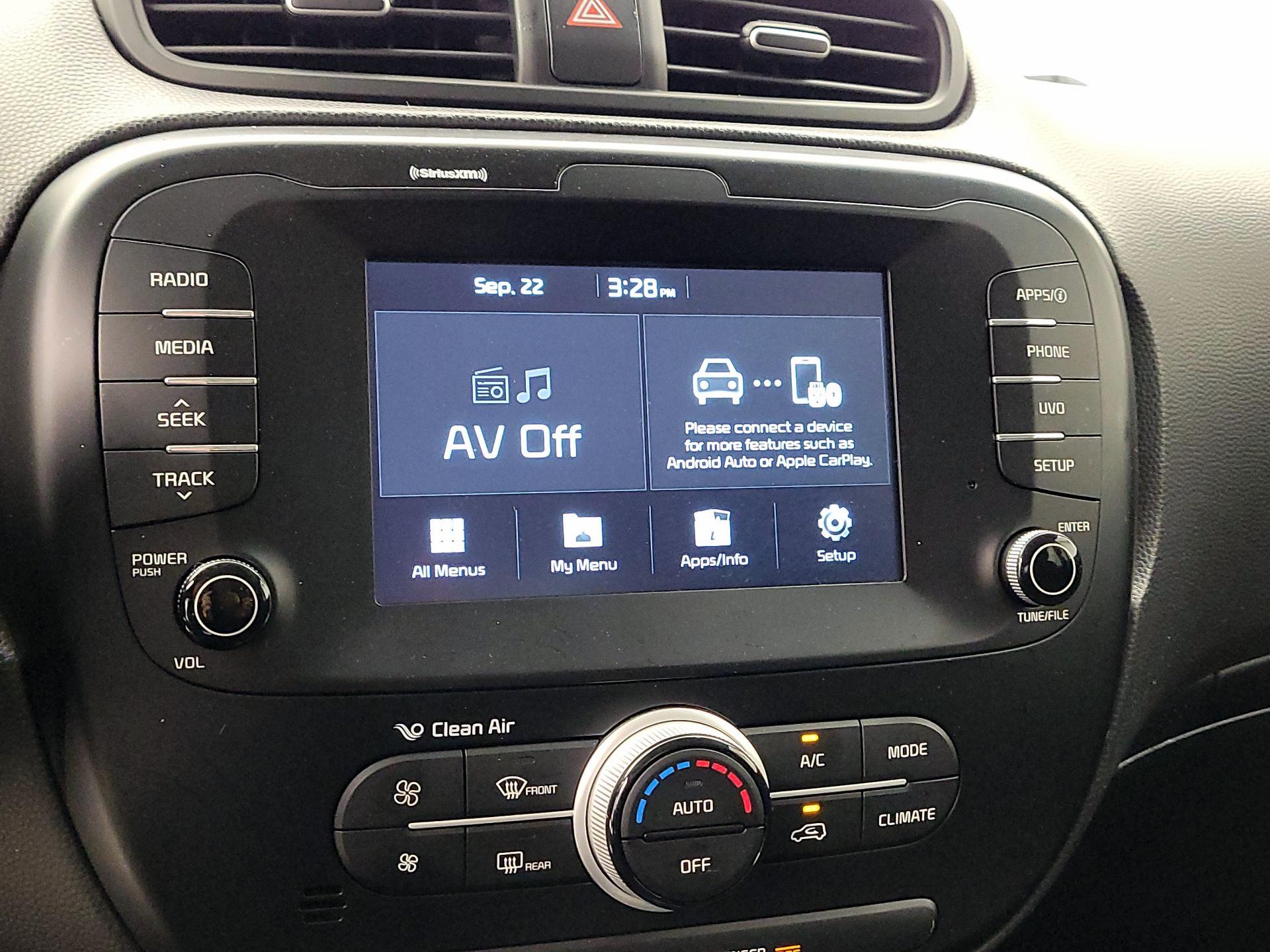Thumbnail: 2019 Kia Soul - 15