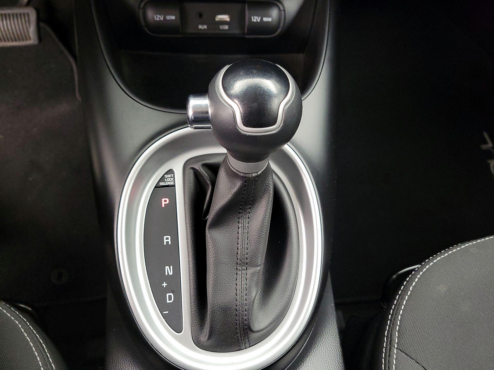 Thumbnail: 2019 Kia Soul - 17