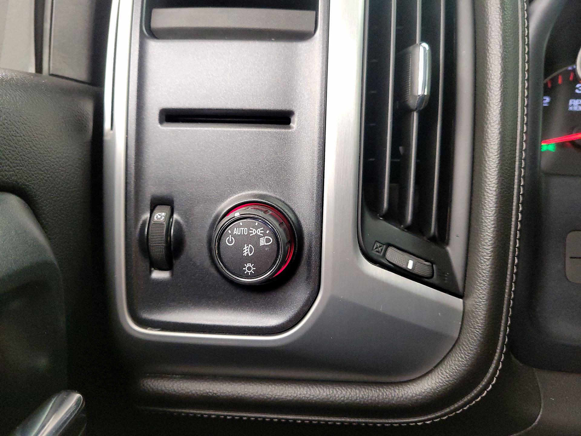Thumbnail: 2015 GMC Sierra 1500 - 13