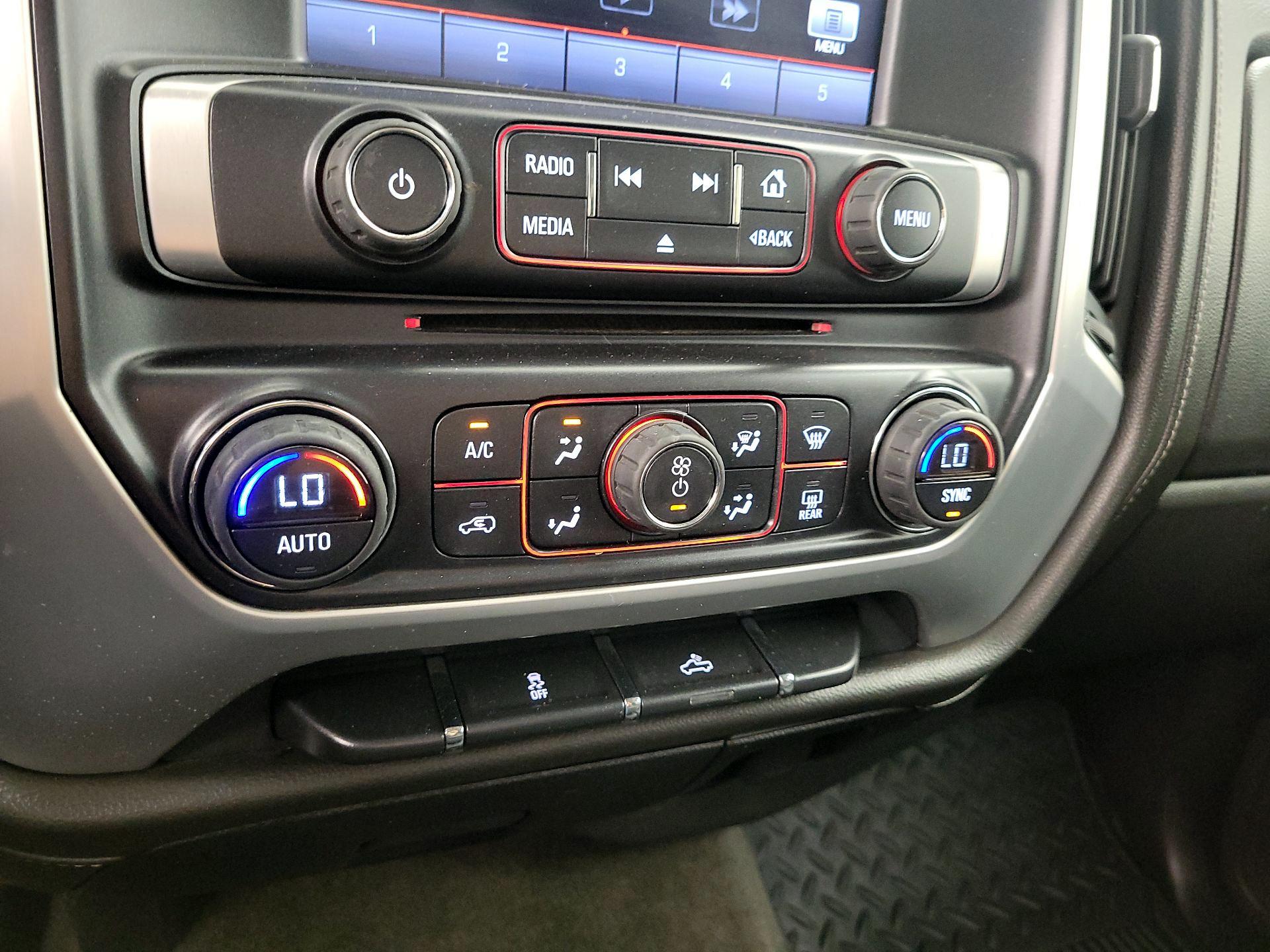 Thumbnail: 2015 GMC Sierra 1500 - 16