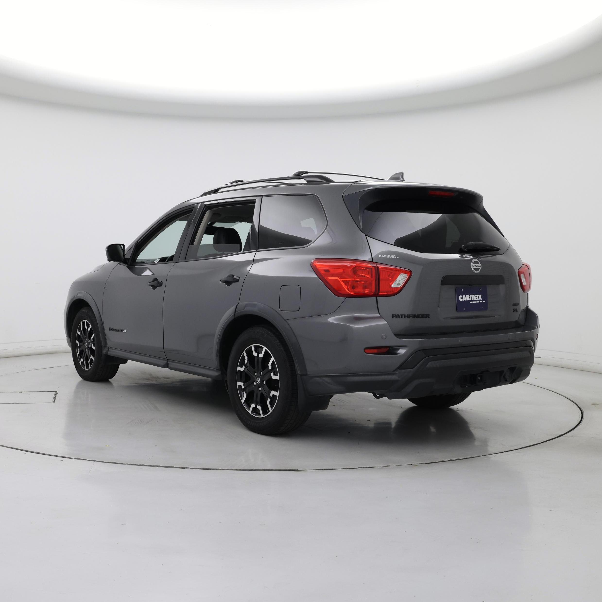 Thumbnail: 2019 Nissan Pathfinder - 2