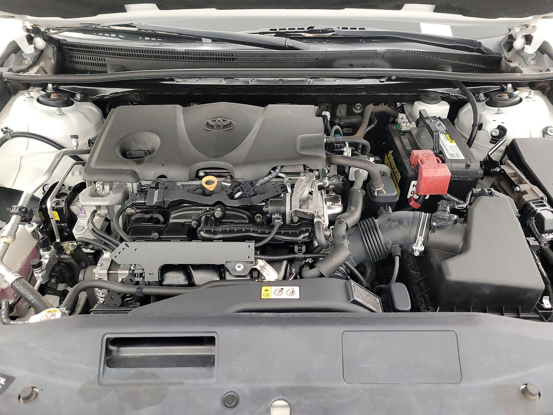 Thumbnail: 2019 Toyota Camry - 20