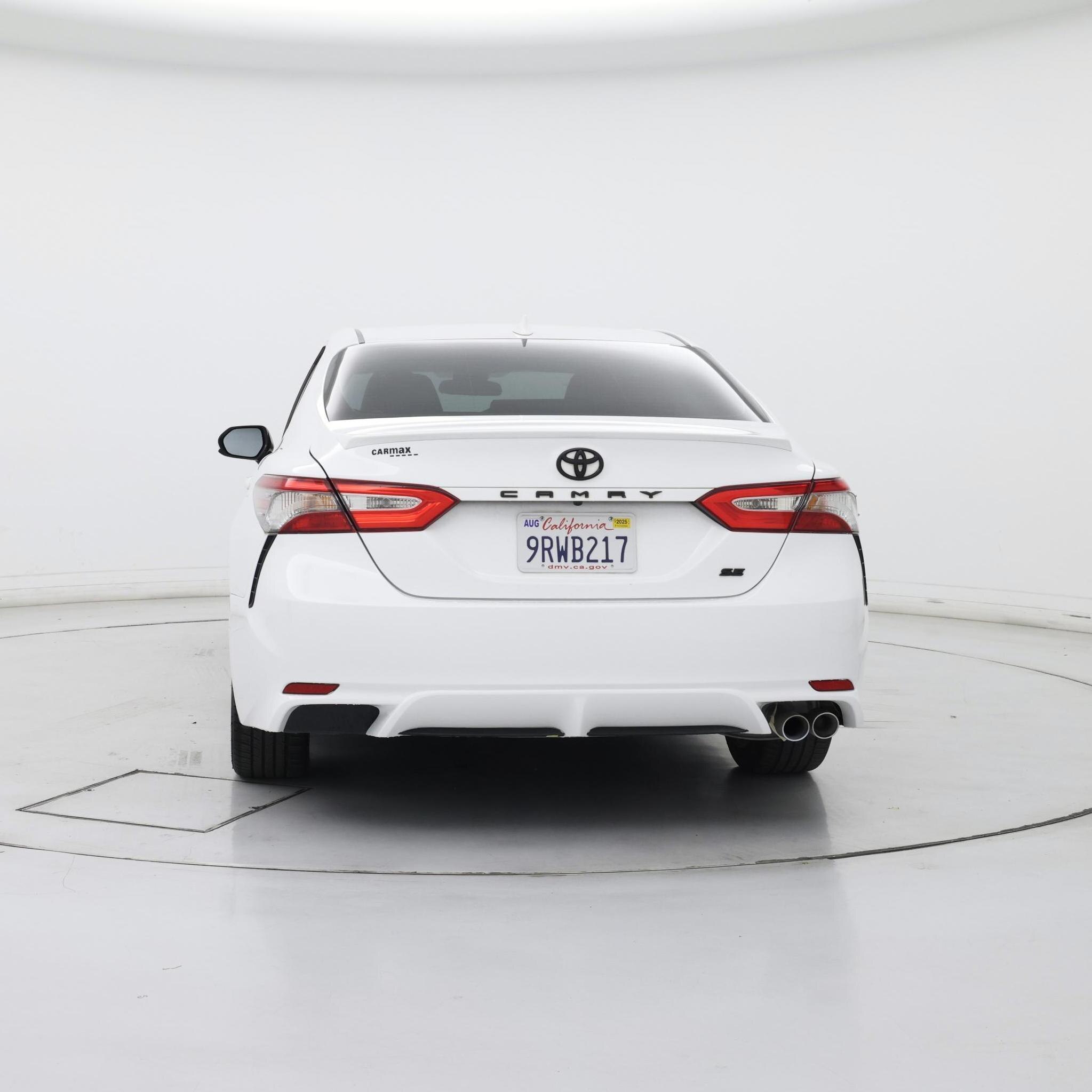 Thumbnail: 2019 Toyota Camry - 6