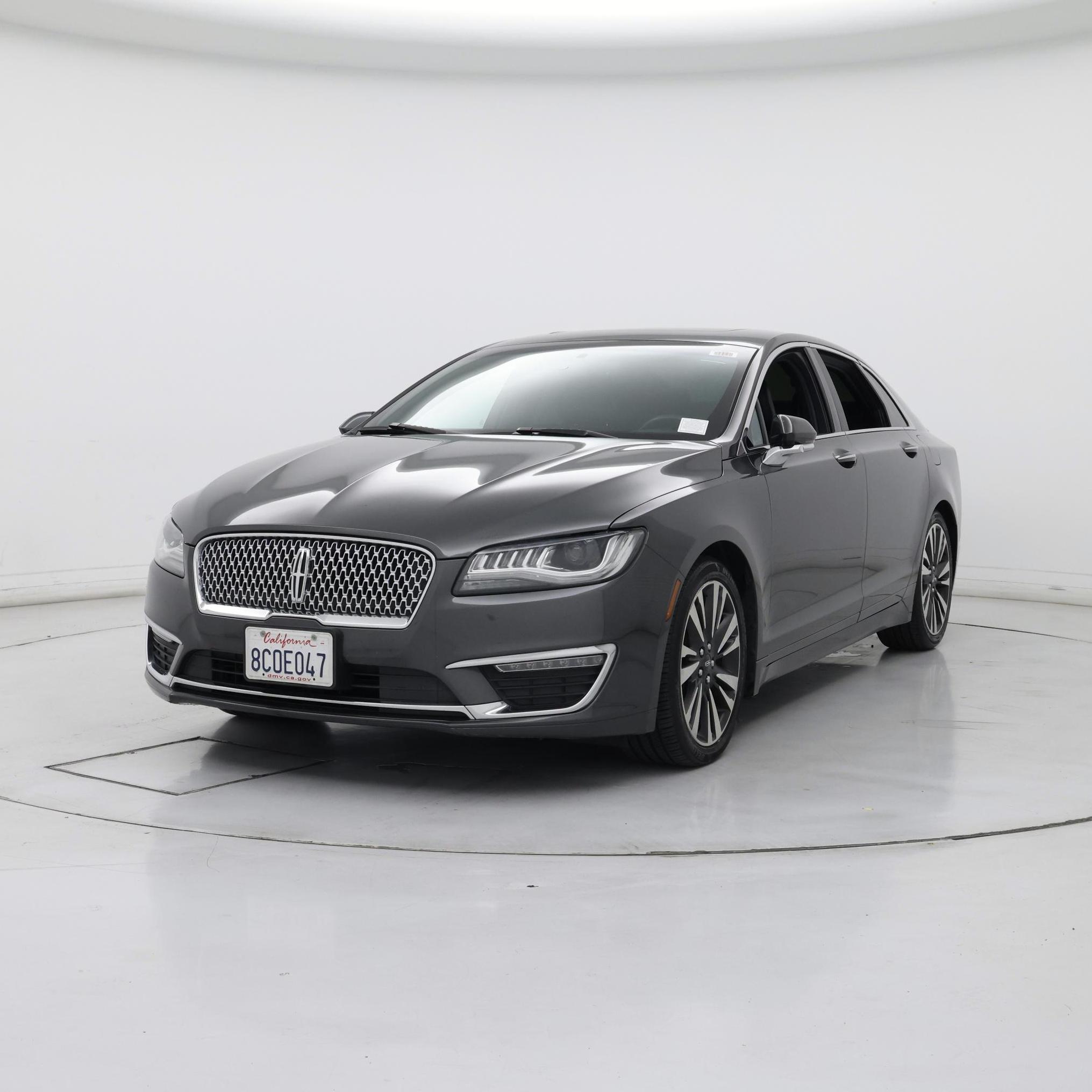 Thumbnail: 2017 Lincoln MKZ - 4